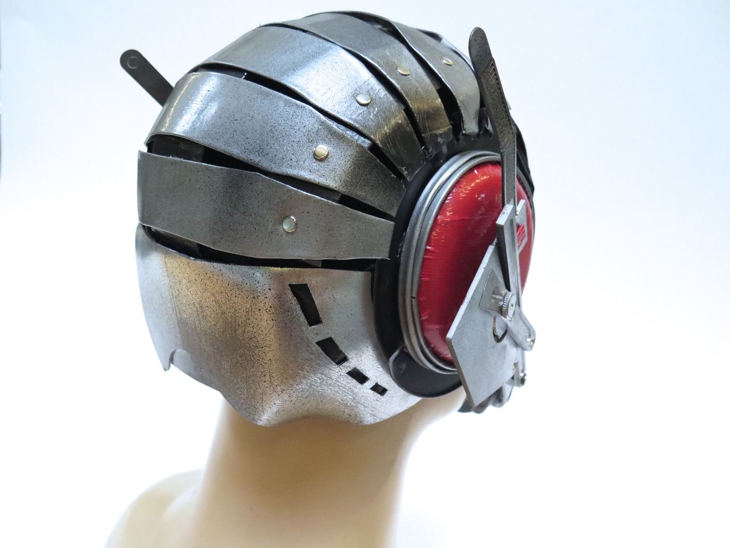 ant man helmet