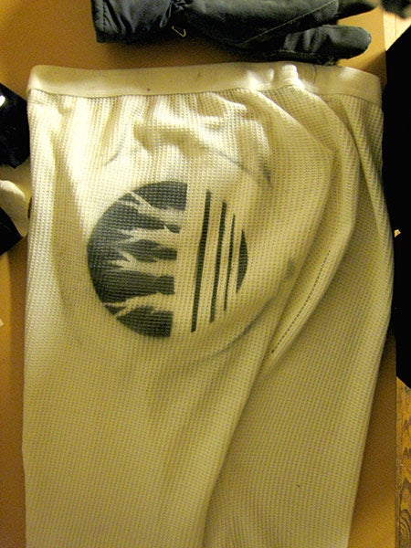 stencil for spray painting quick and fun 4 steps instructables
