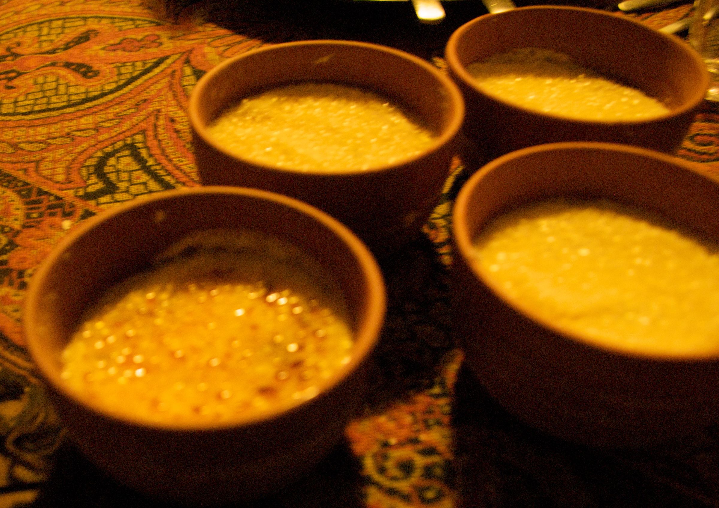 DIY guide for Creme brulee with step-by-step instructions