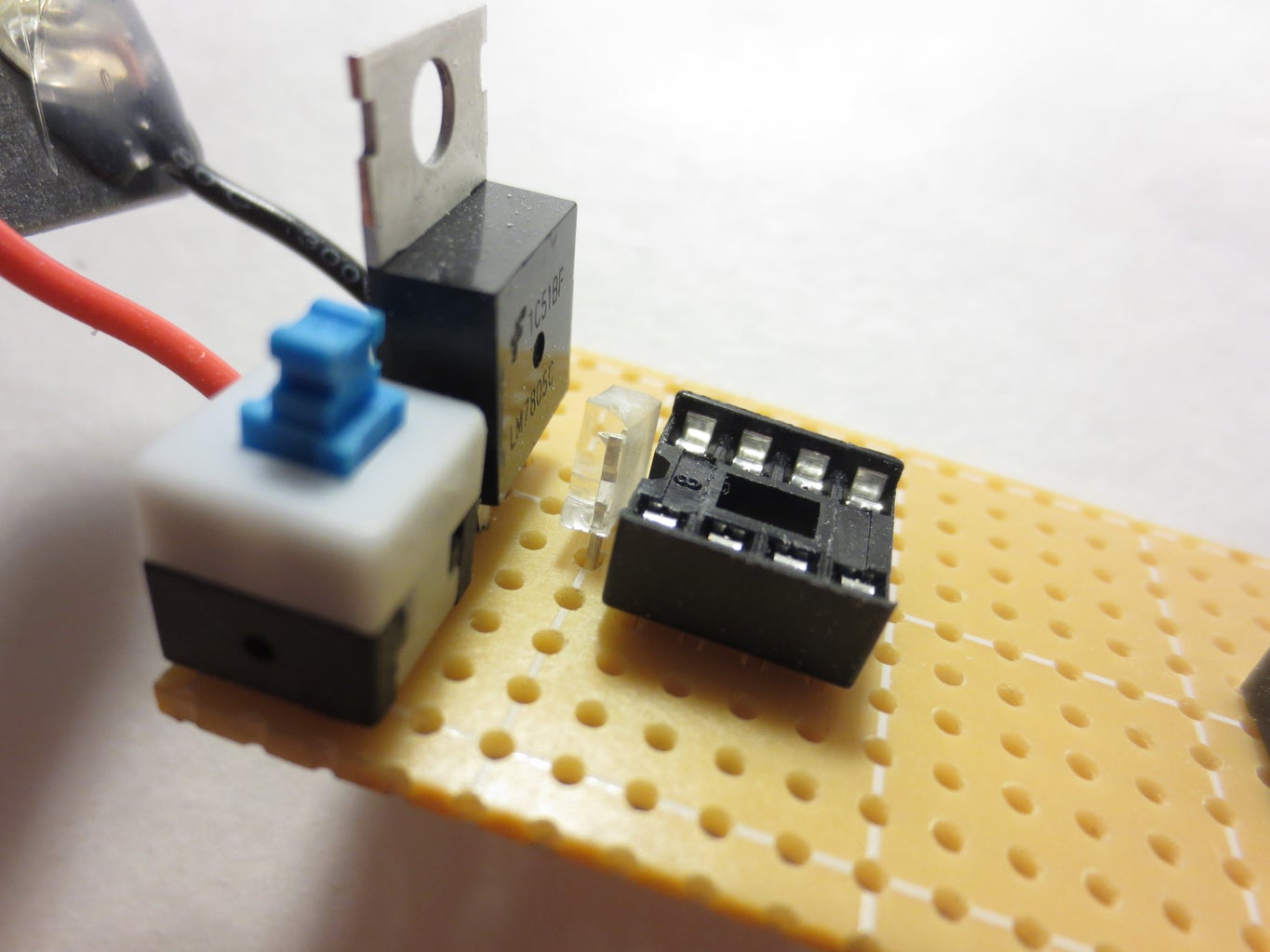 DIY Miniature Thermometer : 11 Steps (with Pictures) Circuit Diagram
