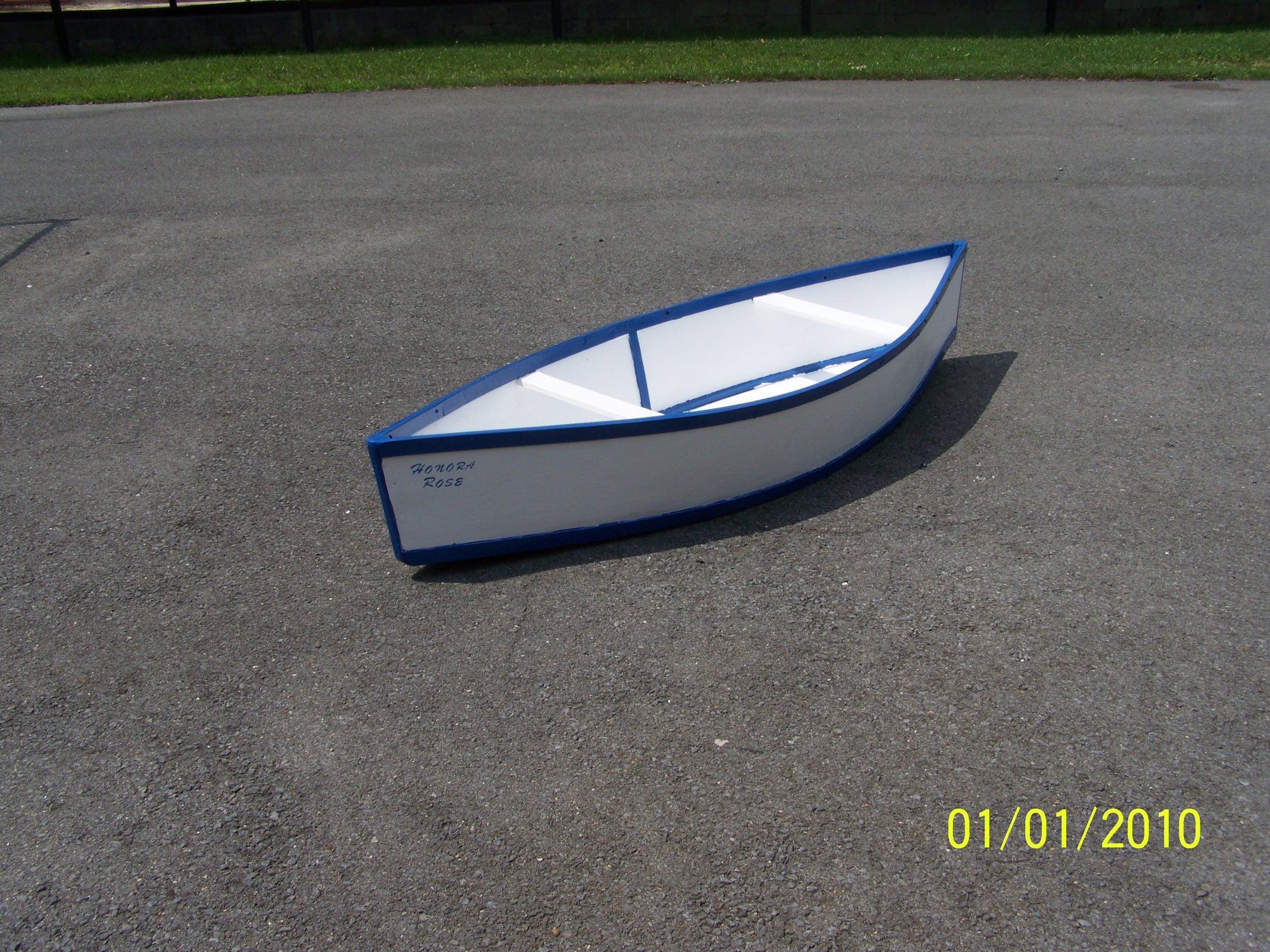 building a one sheet boat : 17 steps with pictures