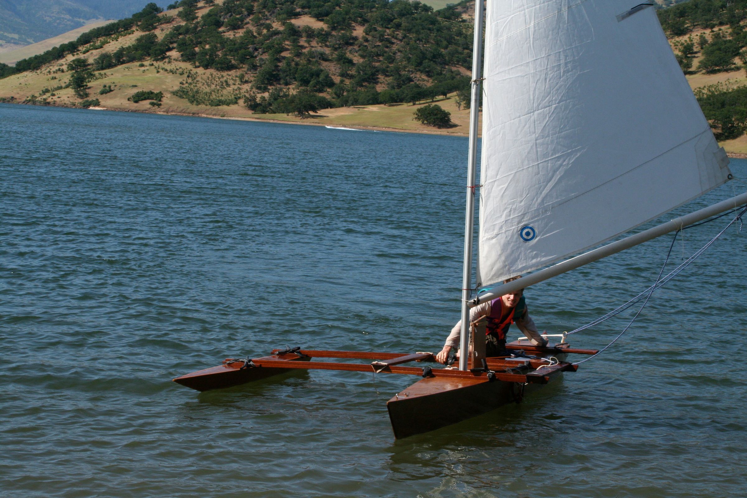 Outrigger Canoe With Freestanding Mast : 8 Steps - Instructables