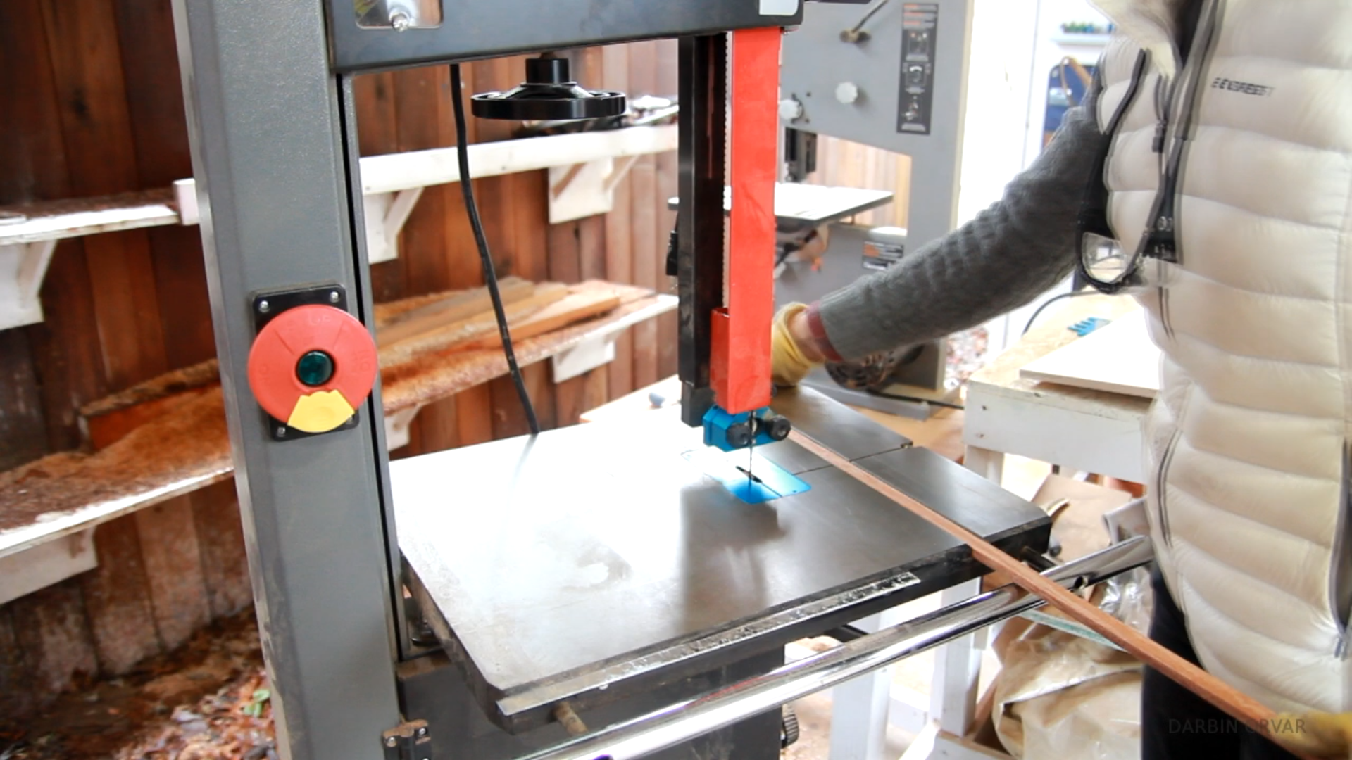 Making a Cross Cut Sled for the Band Saw 7 Steps (with Pictures