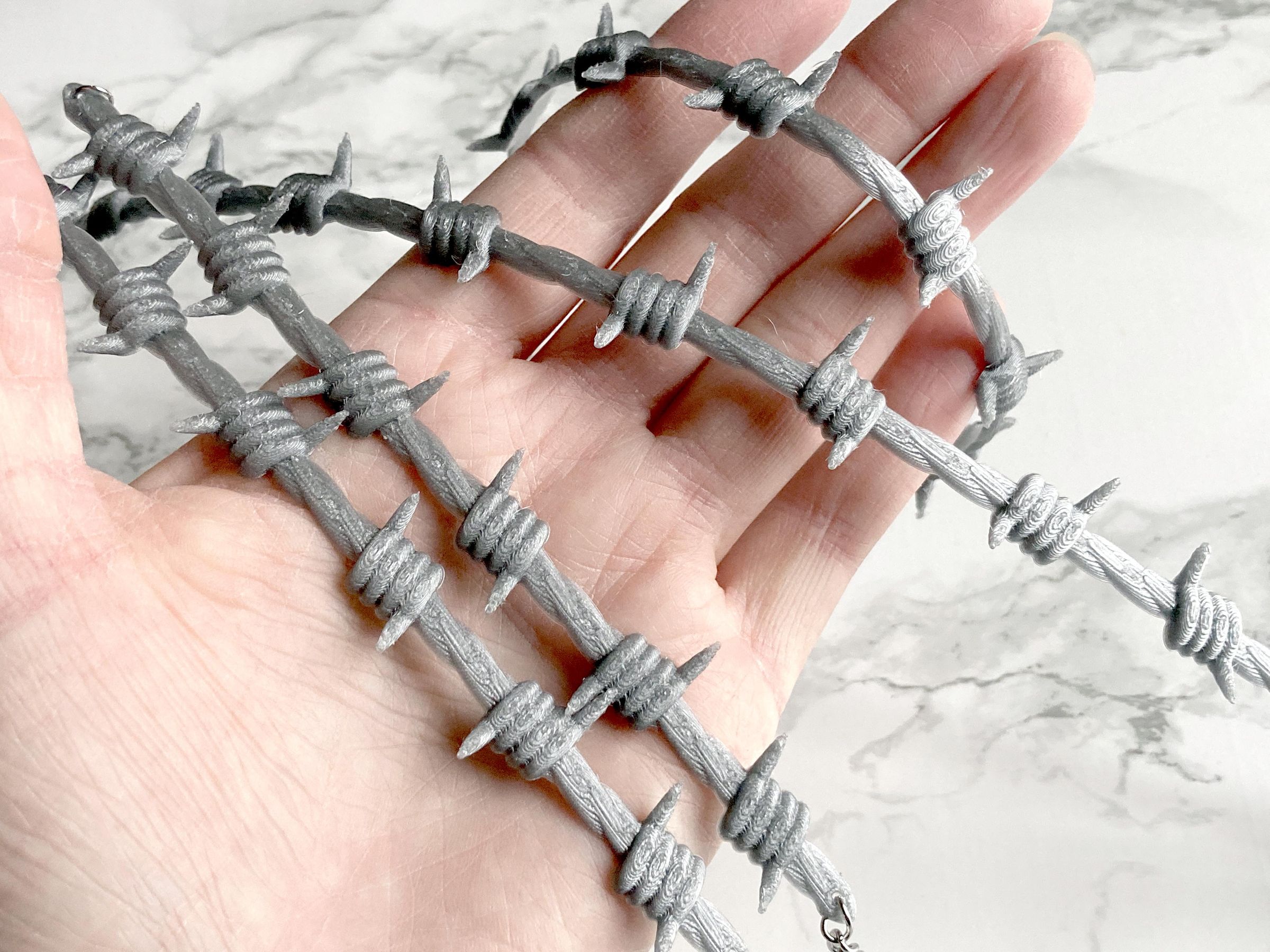 Faux Barbed Wire Choker and Bracelet Flexible 3D Print 8 Steps
