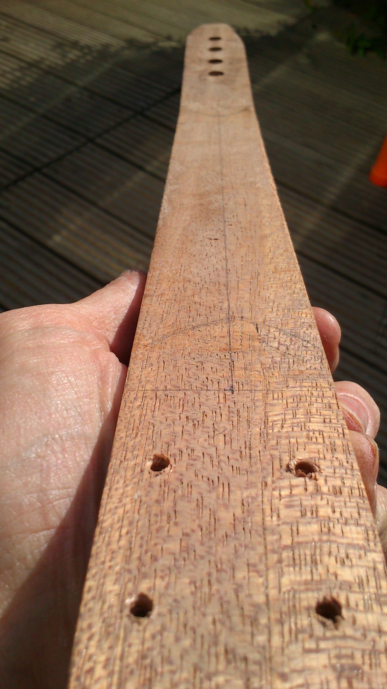 Electric Baritone Ukulele 33 Steps (with Pictures) Instructables