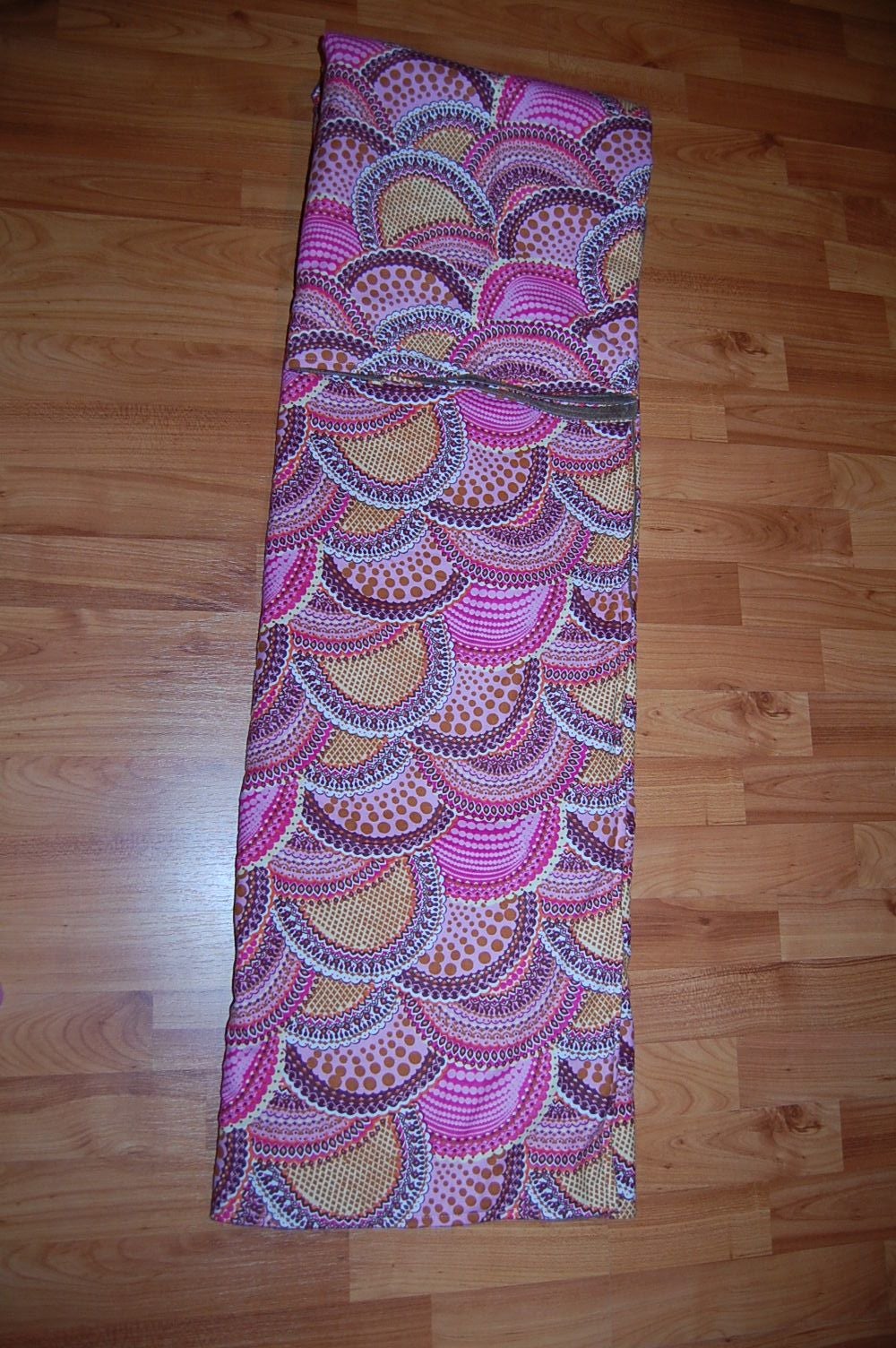 How to Make a Quillow (blanket/pillow) 6 Steps Instructables