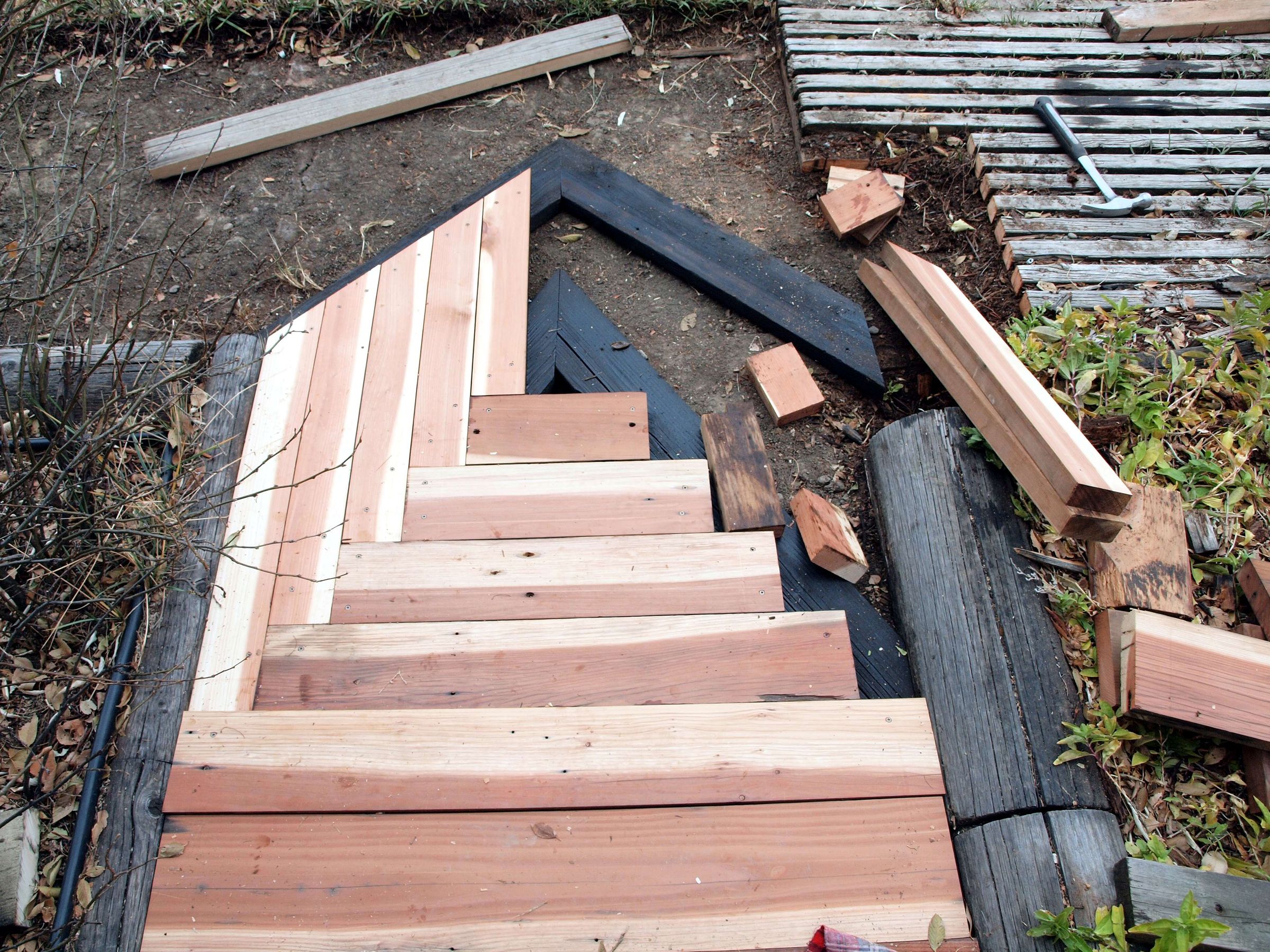 How to Build an Awesome Sidewalk With Recycled Lumber for Only 50.00
