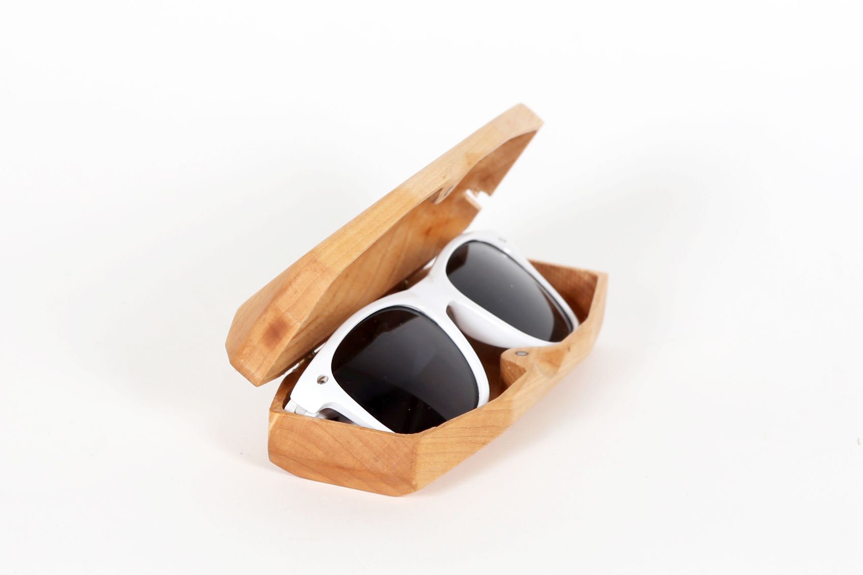 Sunglass Case 3D Surfacing With CNC Router 18 Steps (with Pictures