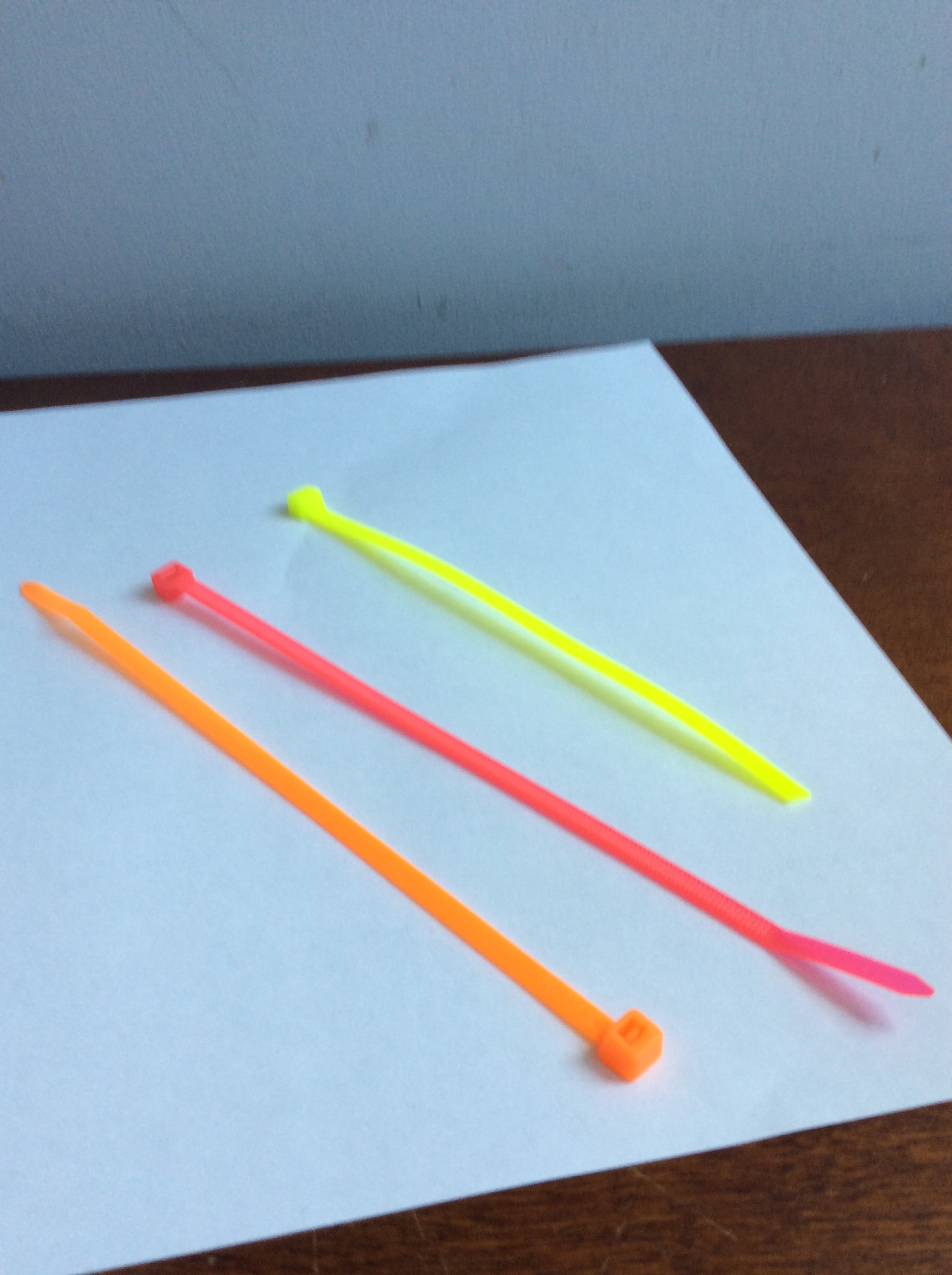 Diy Handcuffs From Zip Ties Instructables