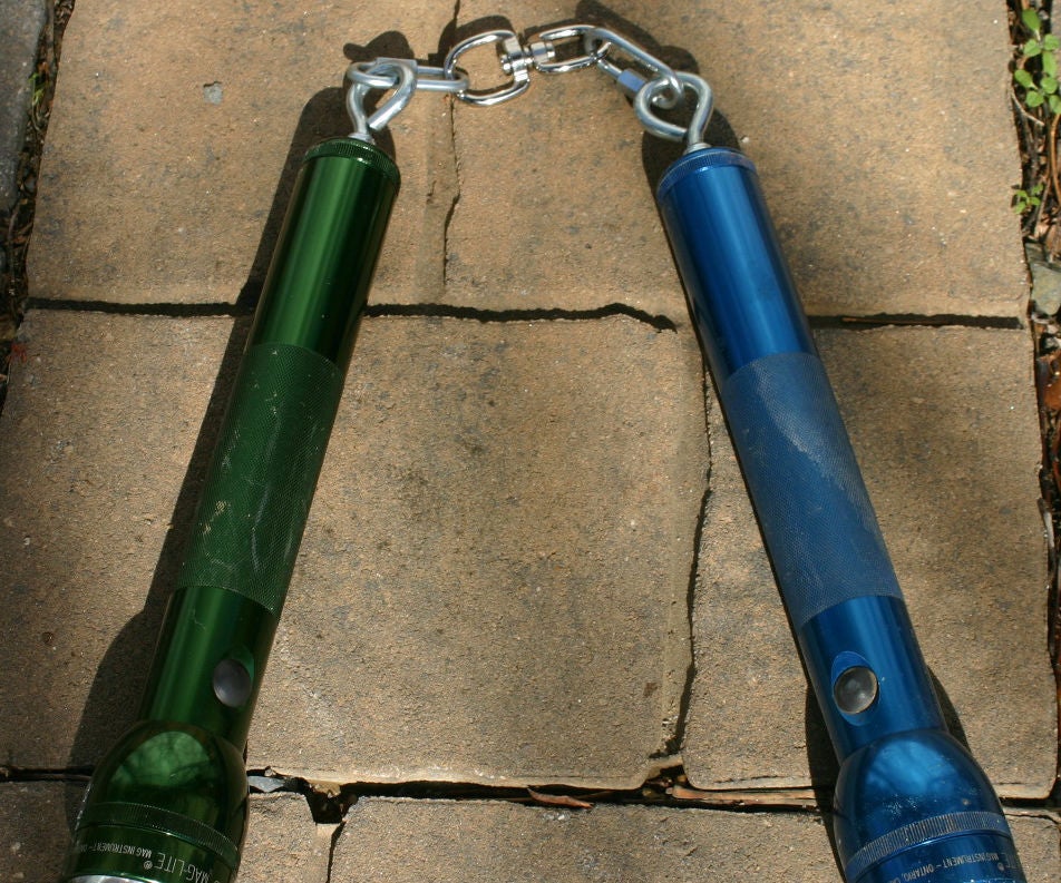MAGLITE NUNCHAKU NUNCHUKS 8 Steps Instructables
