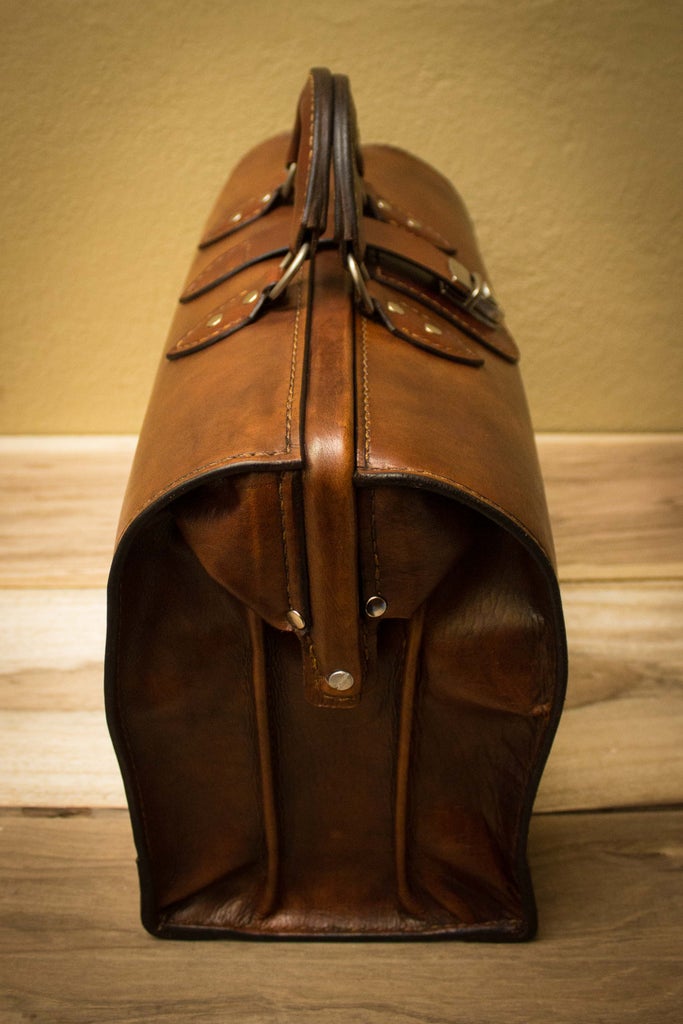 Leather Md Briefcase Doctor S Bag 13 Steps With Pictures Instructables