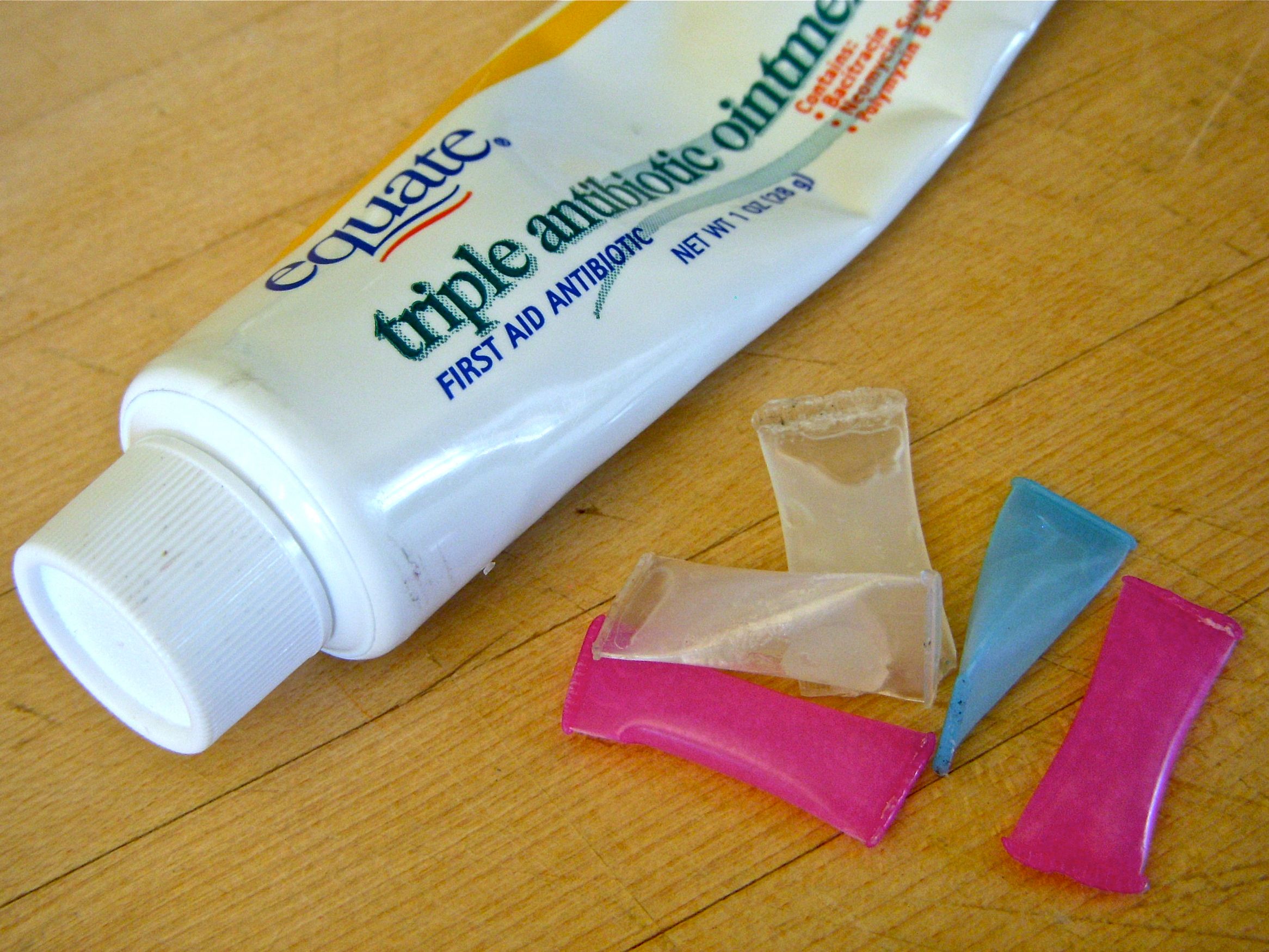 DIY Single Use Antibiotic Ointment Blister Packs 6 Steps (with