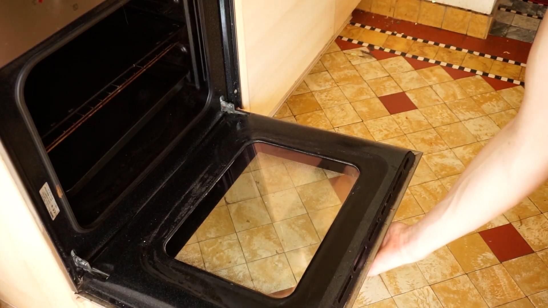 How to Clean an Oven Door (also Between the Glass) 8 Steps (with
