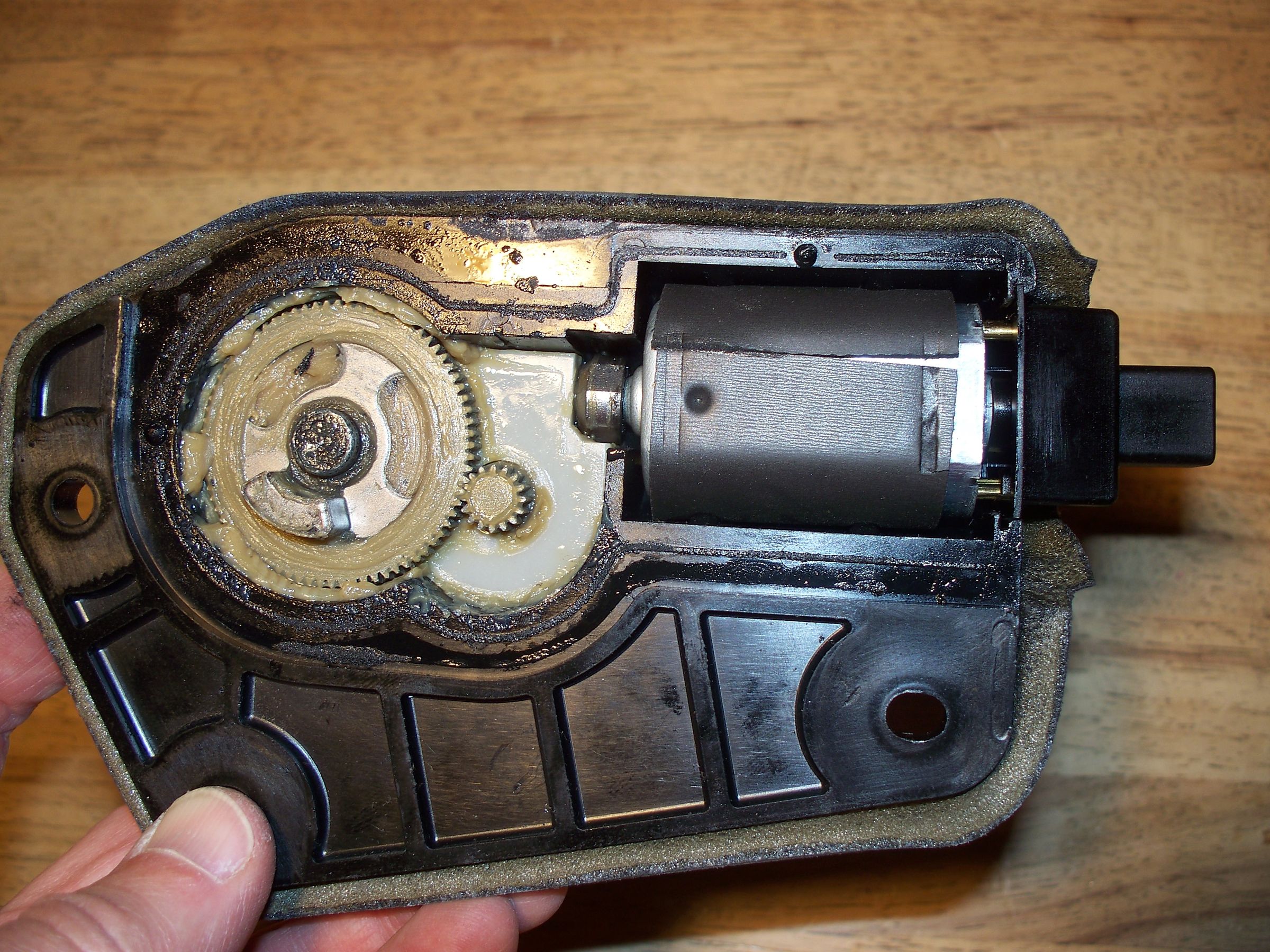 Honda Odyssey Rear Window Motor Repair 8 Steps Instructables