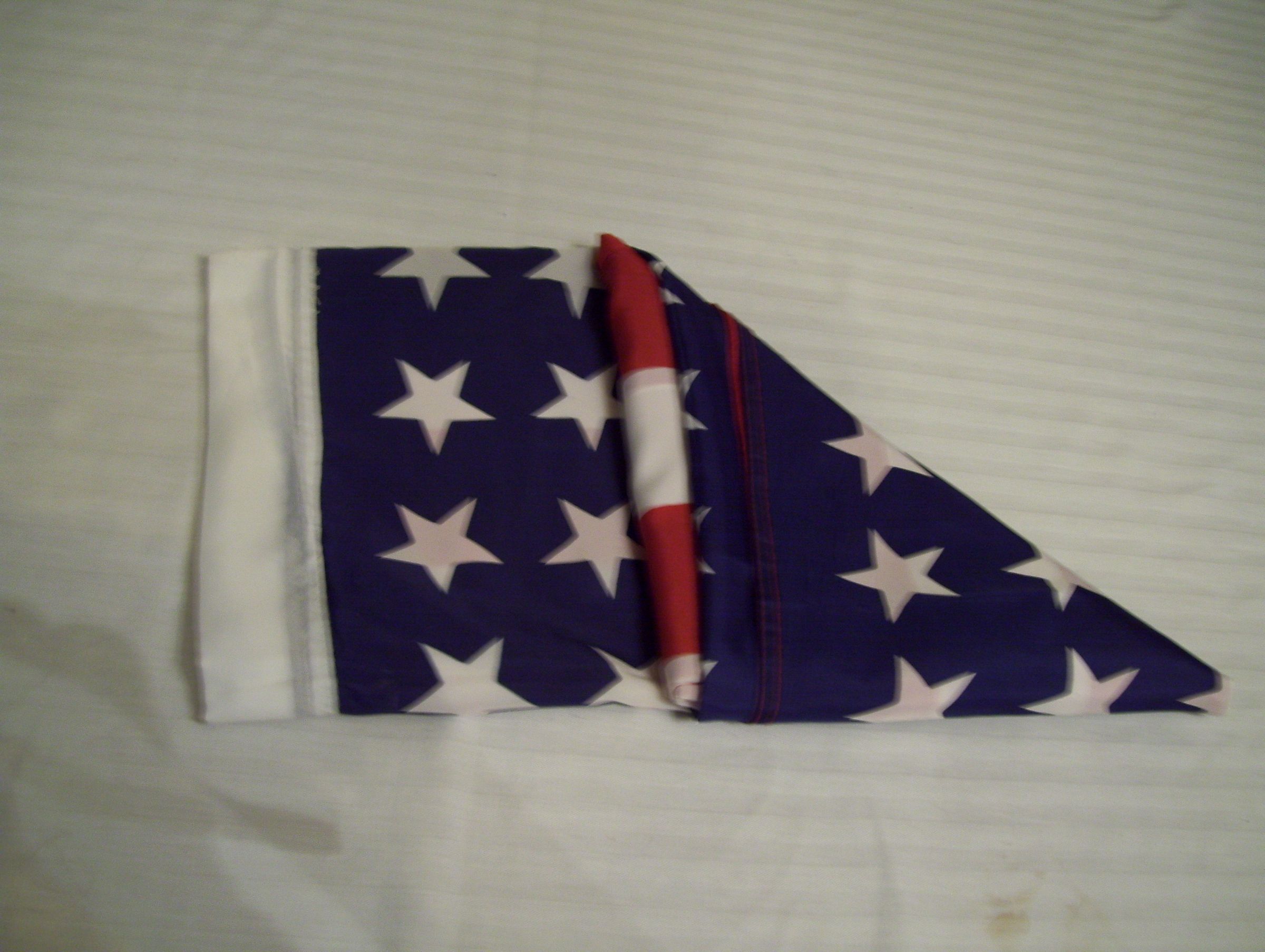How to Properly Fold a American Flag 5 Steps Instructables