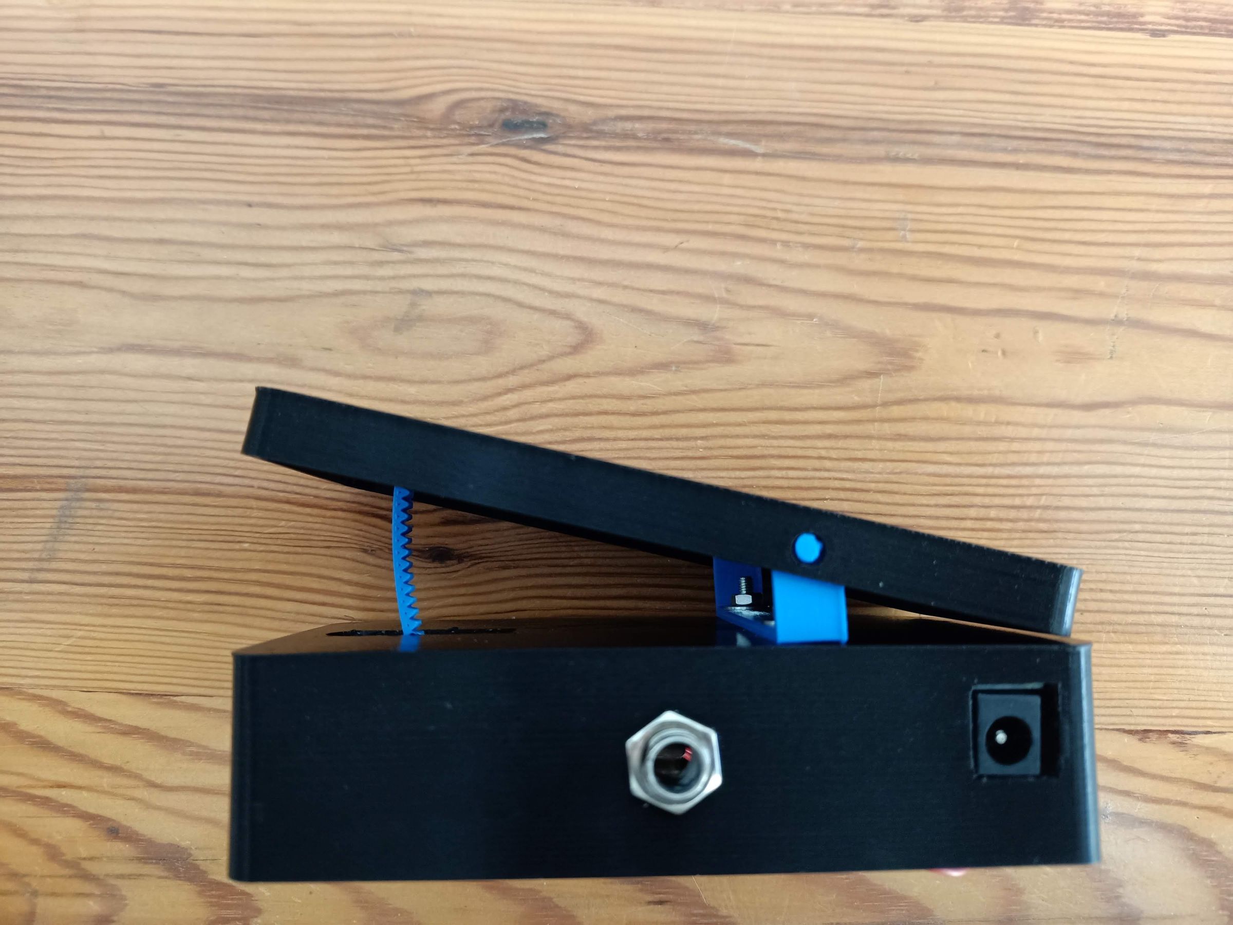 DIY Wah Pedal 4 Steps (with Pictures) Instructables