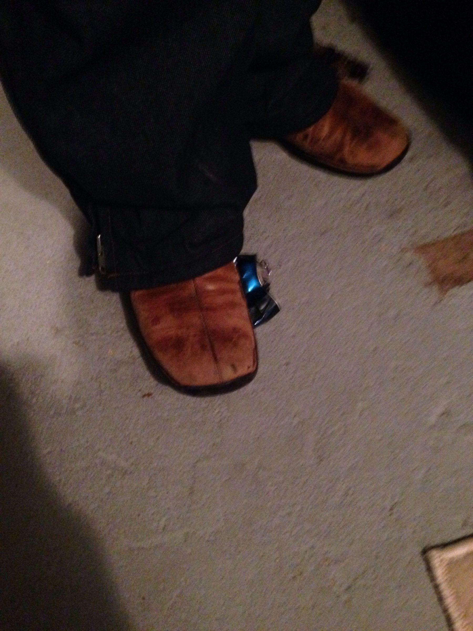 How to Crush Cans 4 Steps Instructables