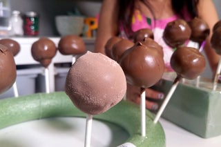 Diy Moana Kakamora Brownie Cake Pops 8 Steps With Pictures Instructables Diy Moana Kakamora Brownie Cake Pops 8 Steps With Pictures Instructables