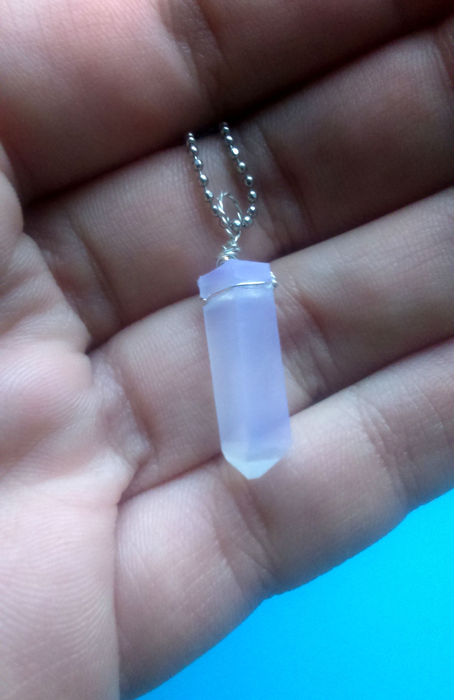 Hot Glue Stick Crystals! 4 Steps (with Pictures) Instructables
