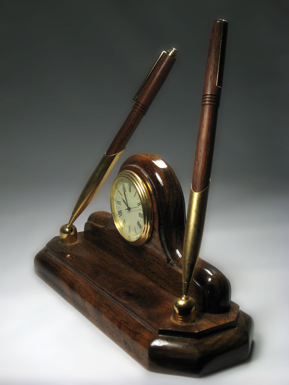 DIY Portable Macro Studio for Under 25 (Probably Much Less) 4 Steps