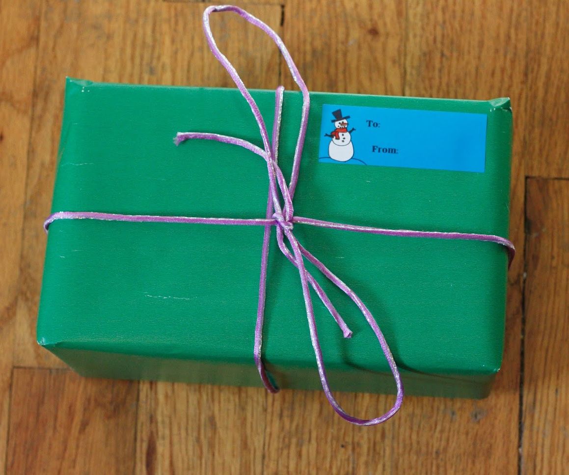 How to Properly Wrap a Present 17 Steps (with Pictures) Instructables