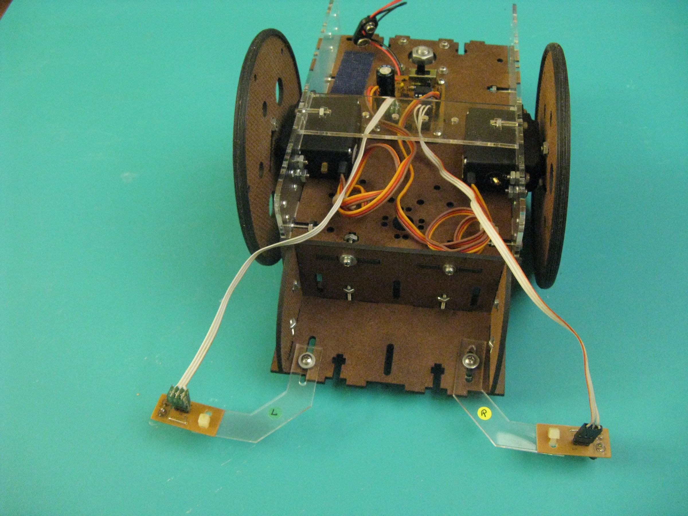 Tiny Wanderer a Table Top Robot 7 Steps Instructables