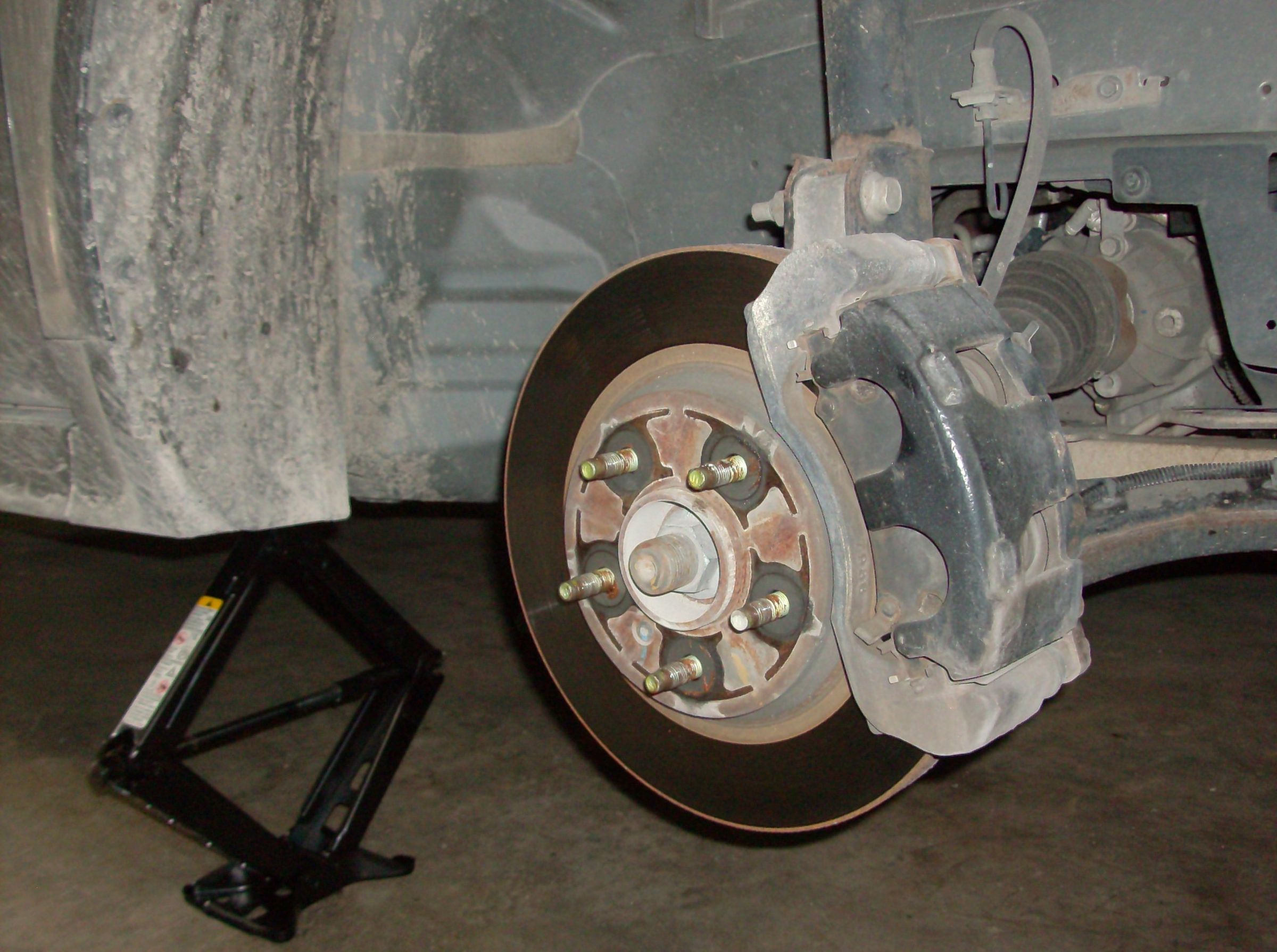 Changing a Tire 13 Steps Instructables