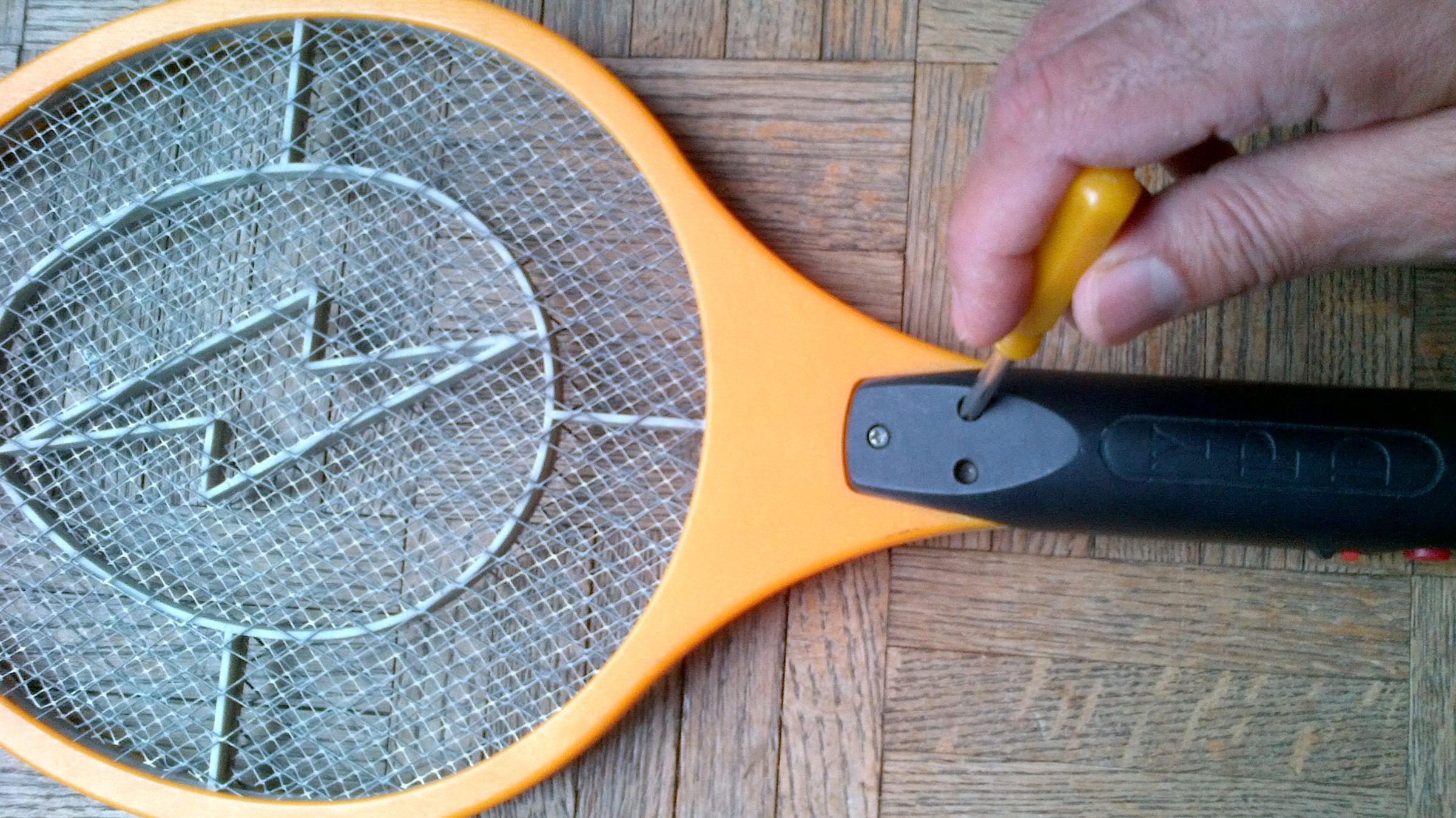 Bug Zapper Battery Replacement 7 Steps Instructables