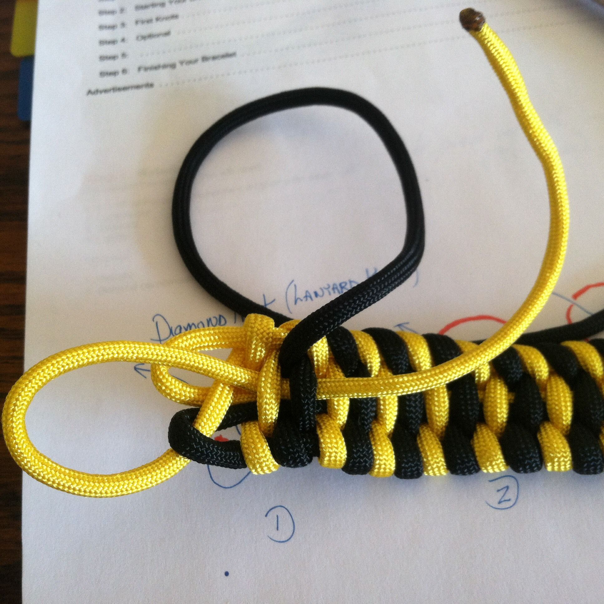 Ladder Bracket Or Trilobite Paracord Bracelet 8 Steps Instructables