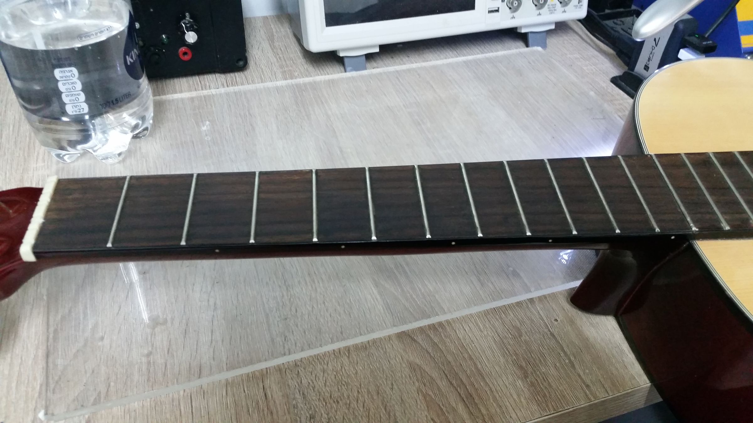 Acoustic Guitar to Electric Bass Guitar Conversion 5 Steps