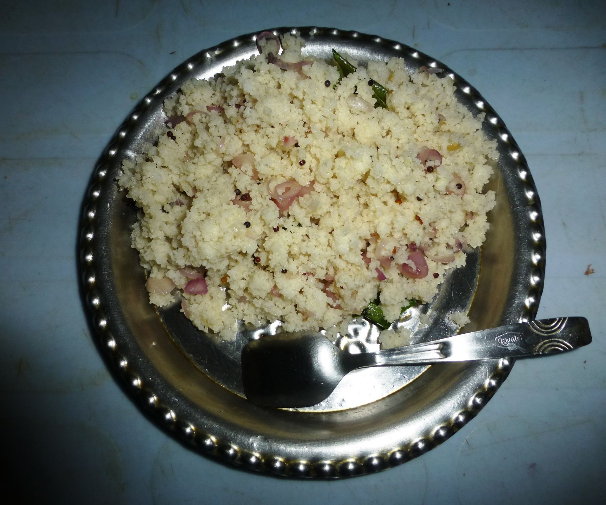Uppuma Made From Left-over Idlis