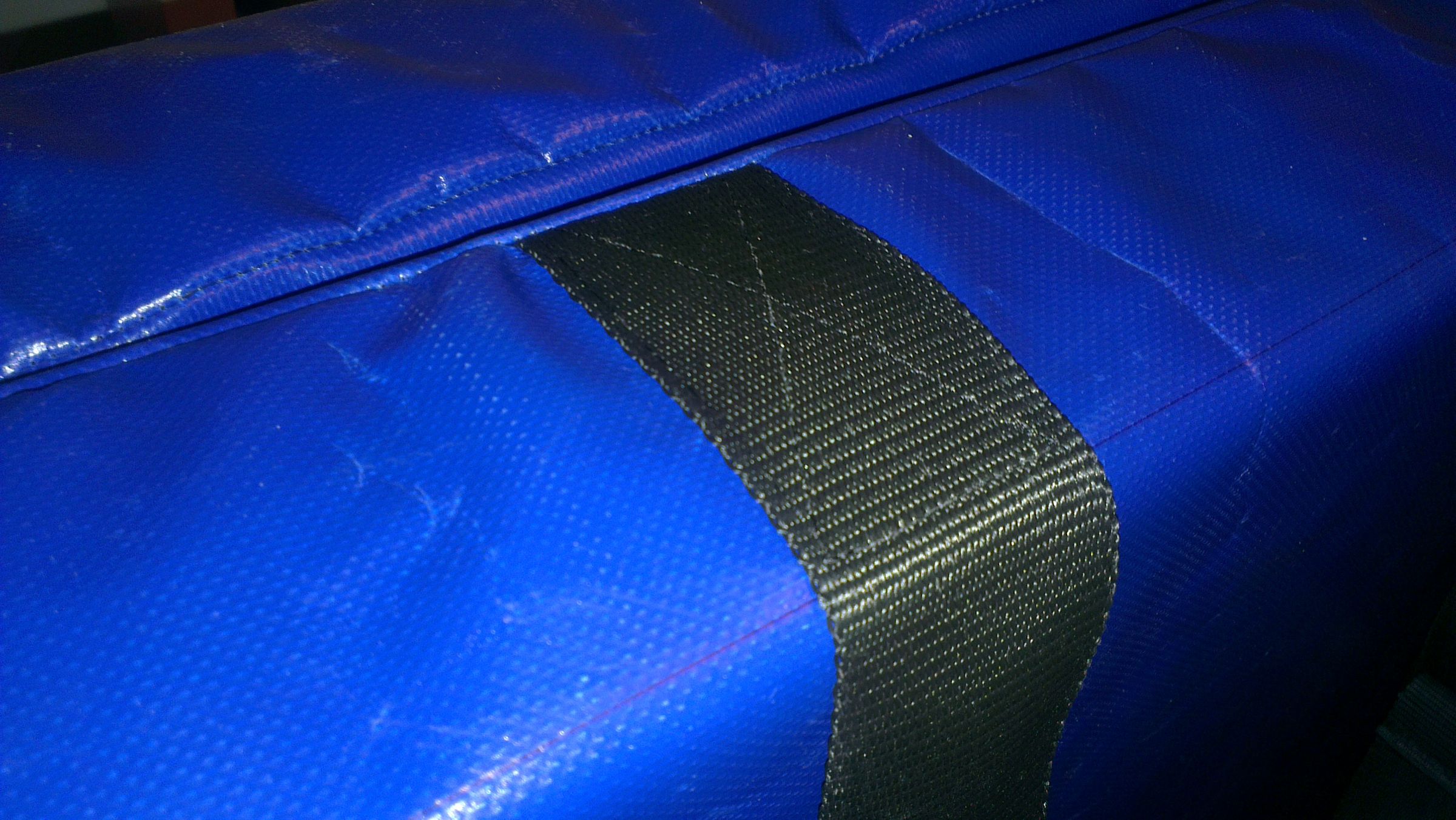 How to Make a Bespoke Bouldering Mat 6 Steps (with Pictures