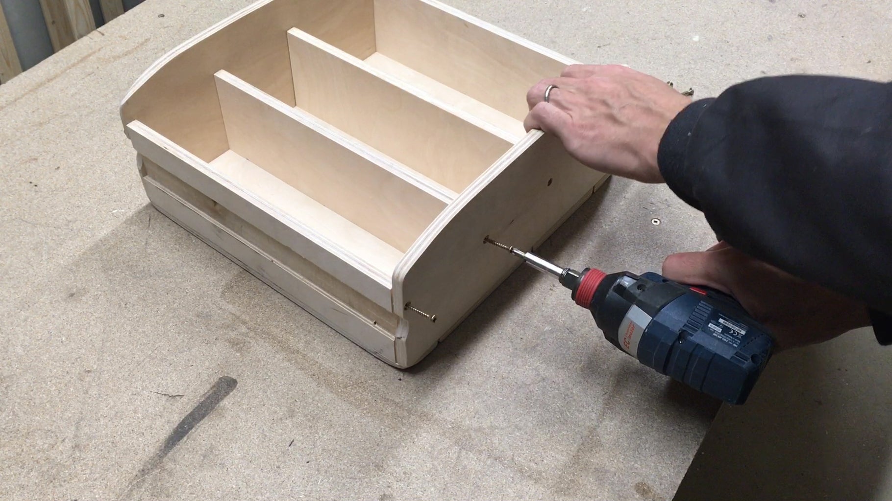 How to make a Mini Bar from Jerry can