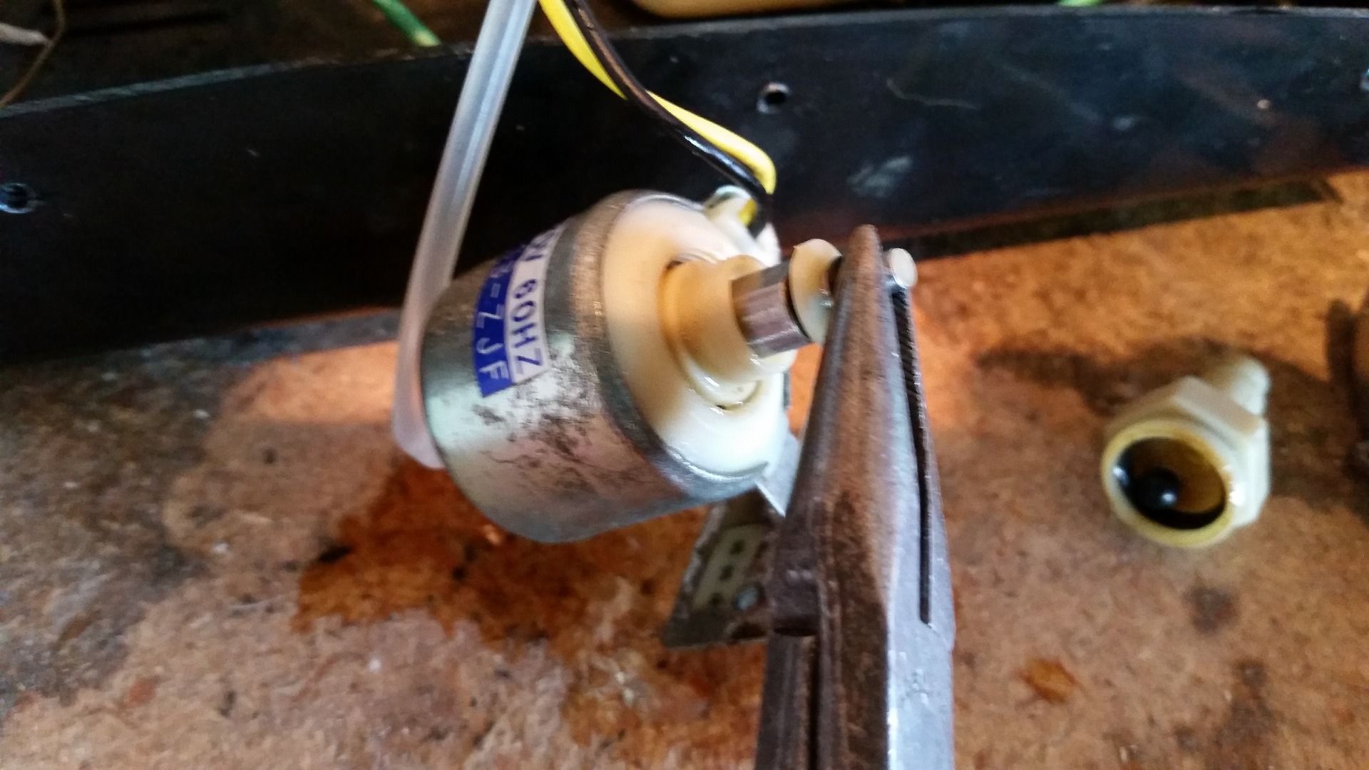 Fix a 400W Fog Machine Pump 5 Steps Instructables