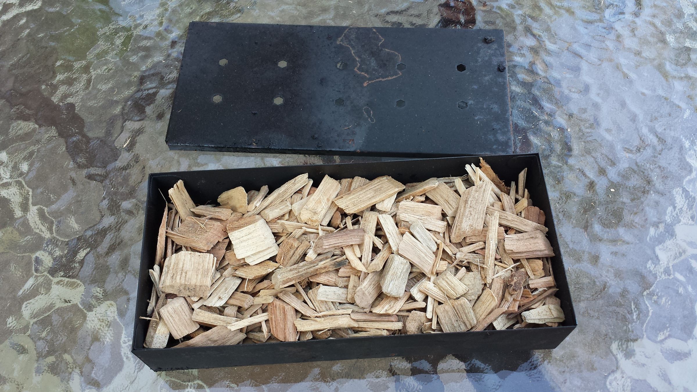 Quick Soaking Wood Chips for Smoking Meat (with Pictures) Instructables