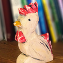 Ornamento de prateleira de sucata de frango de madeira