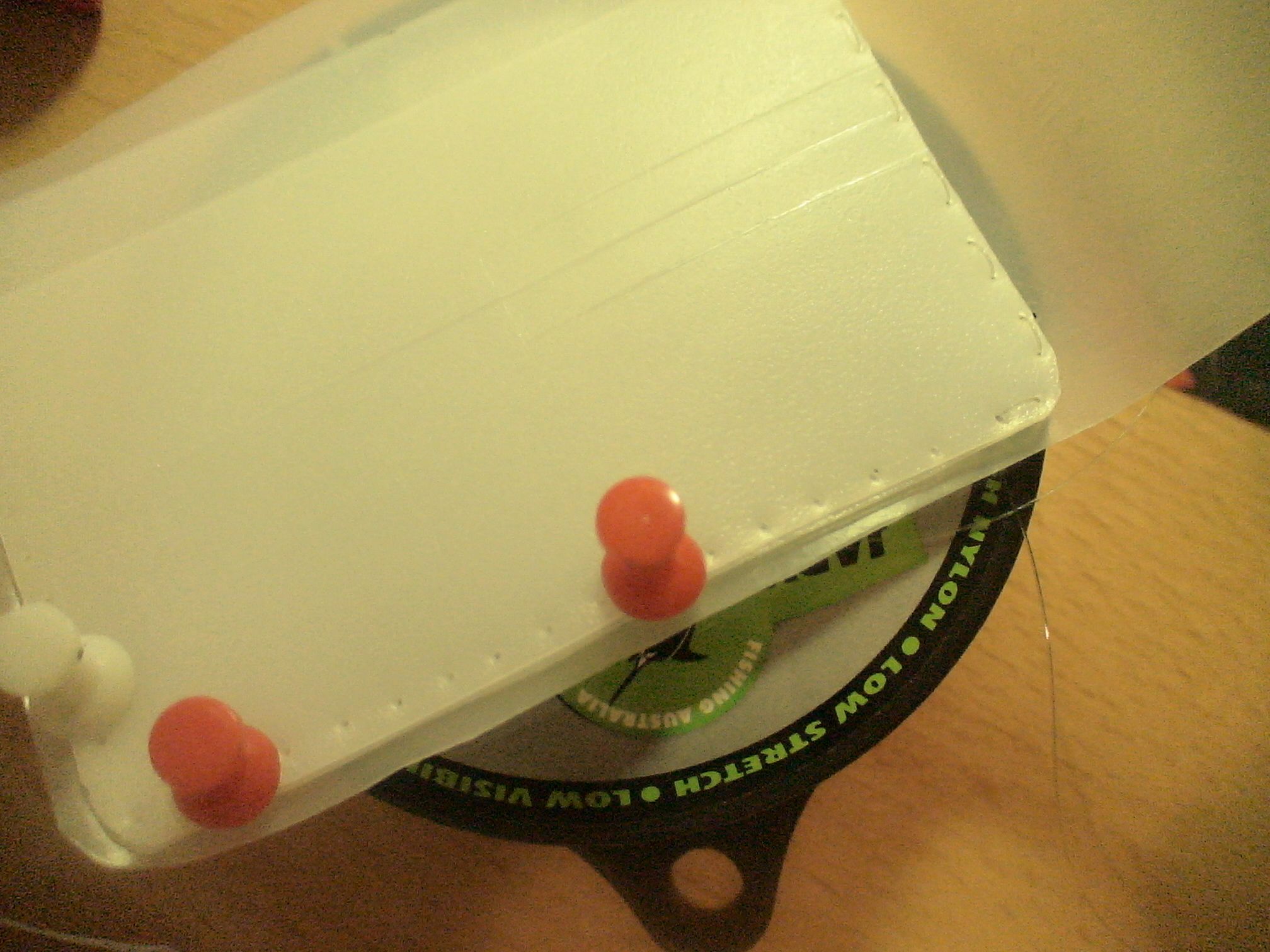 Recycled Plastic Wallet [Its FREE] 4 Steps Instructables