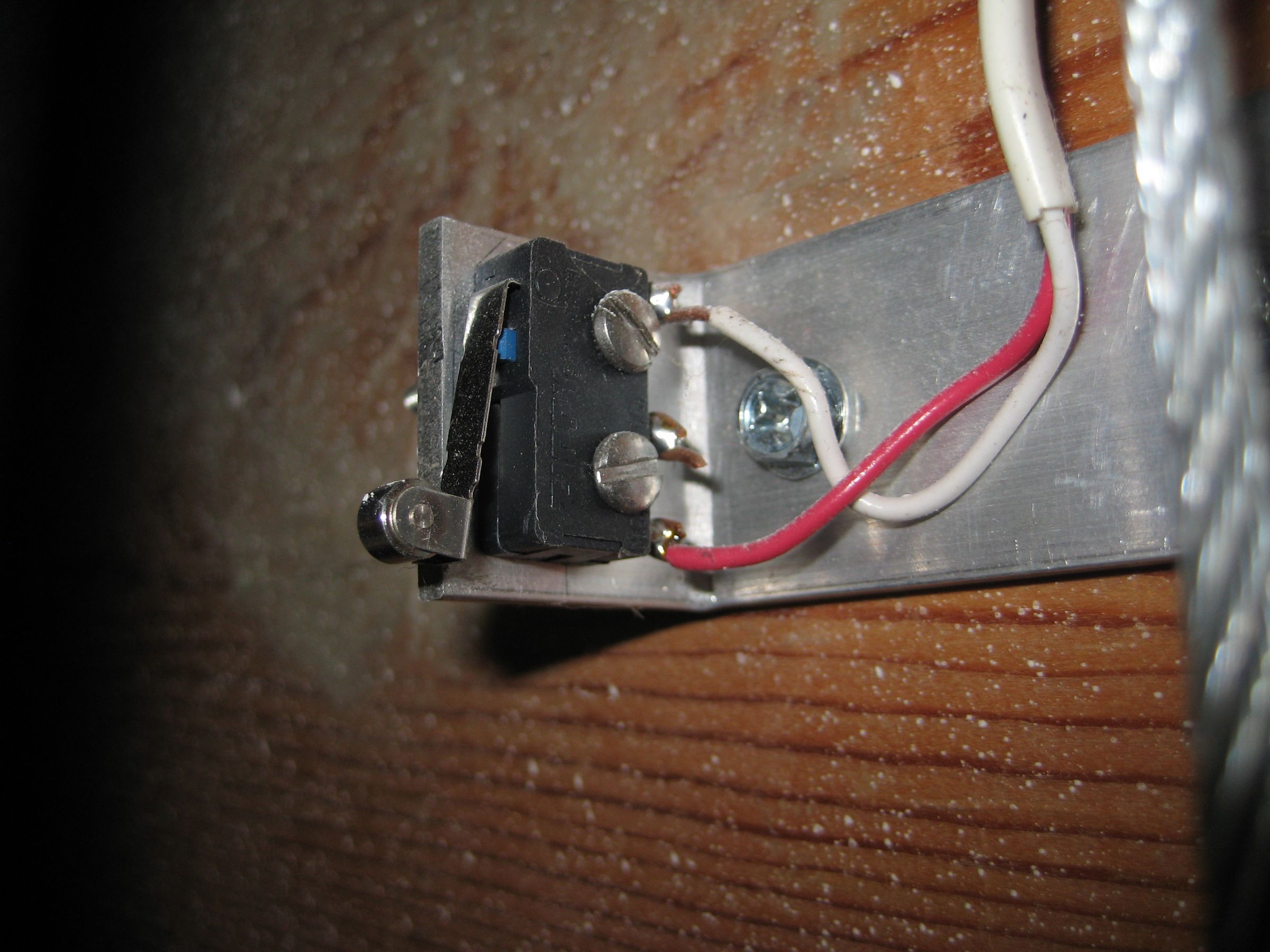 Garage Door Open Indicator Light 6 Steps (with Pictures) Instructables