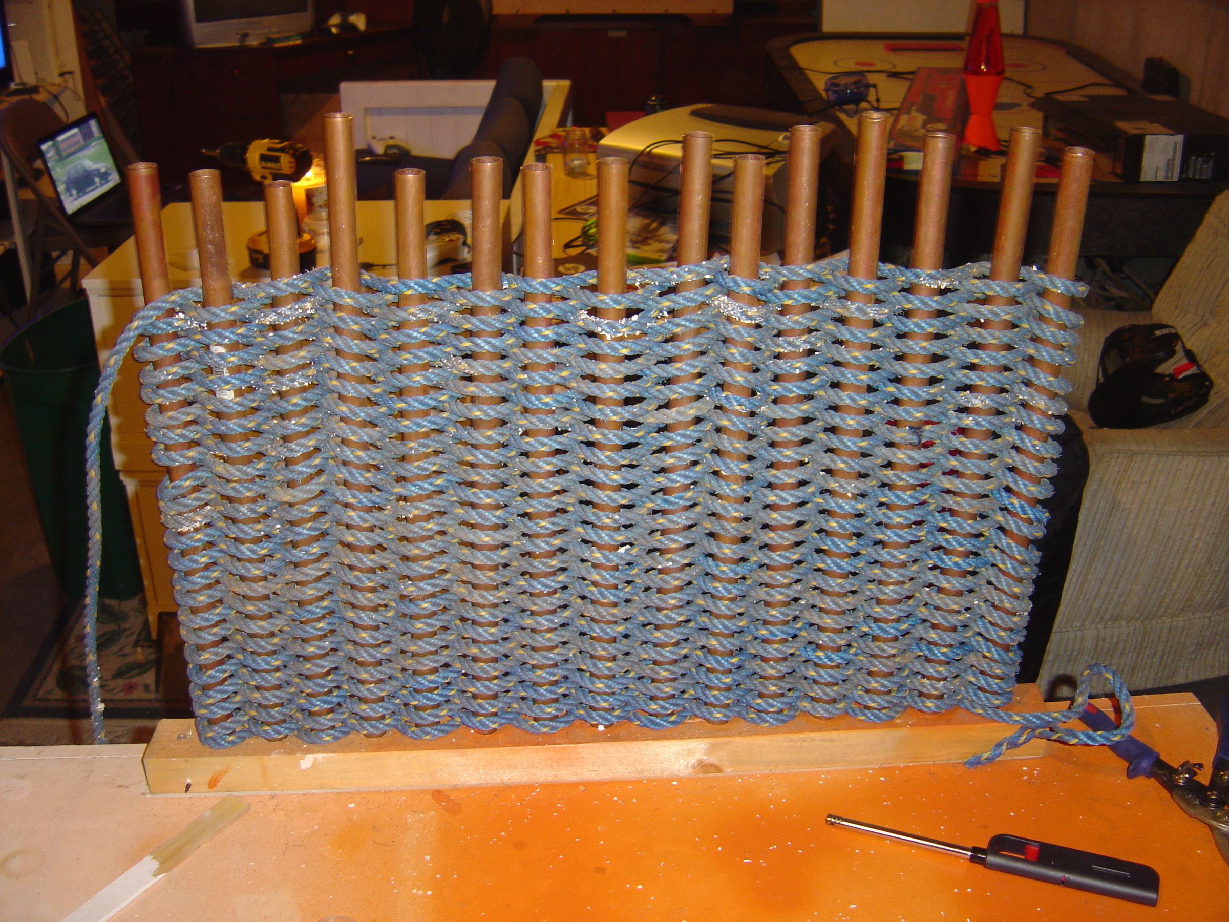 How to Make a Doormat Out of Recycled ROPE! 9 Steps Instructables