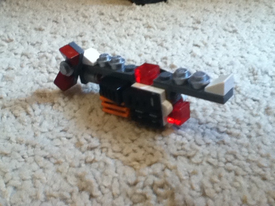 Lego Transformer Switchblade 3 Steps Instructables