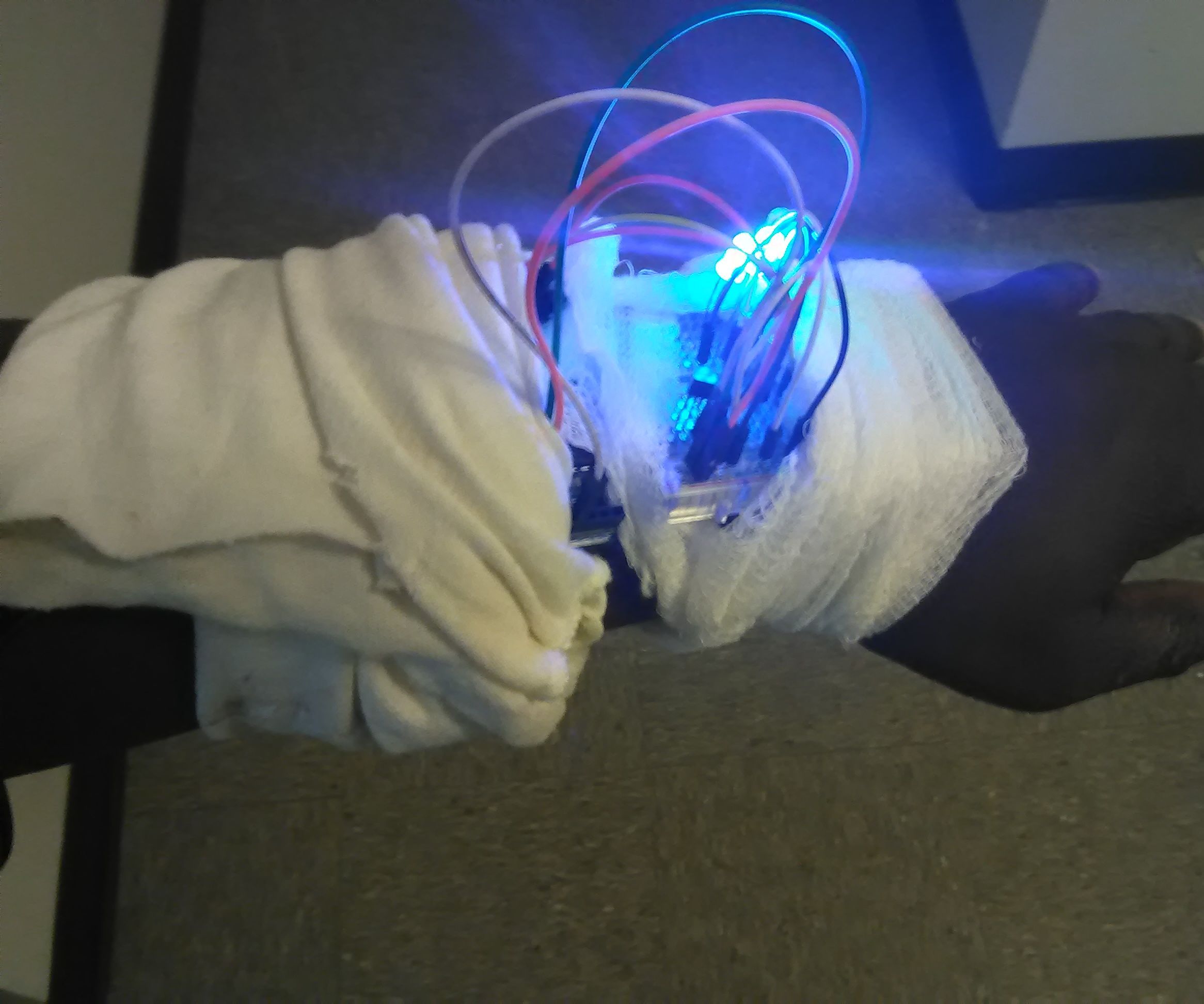 DIY guide for Armband With Temperature Sensor and LEDs with step-by-step instructions