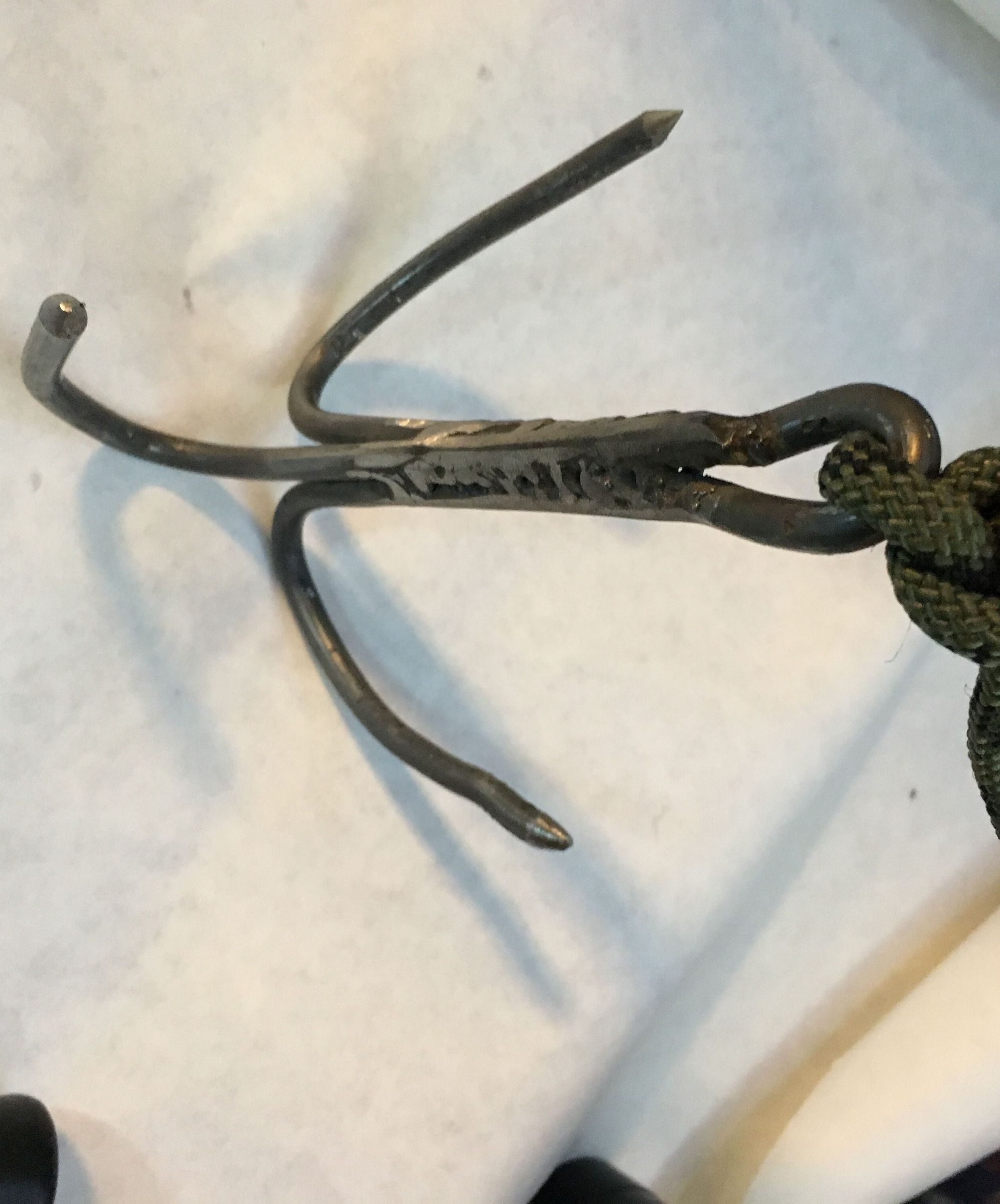 DIY guide for DIY welded grappling hook with step-by-step instructions