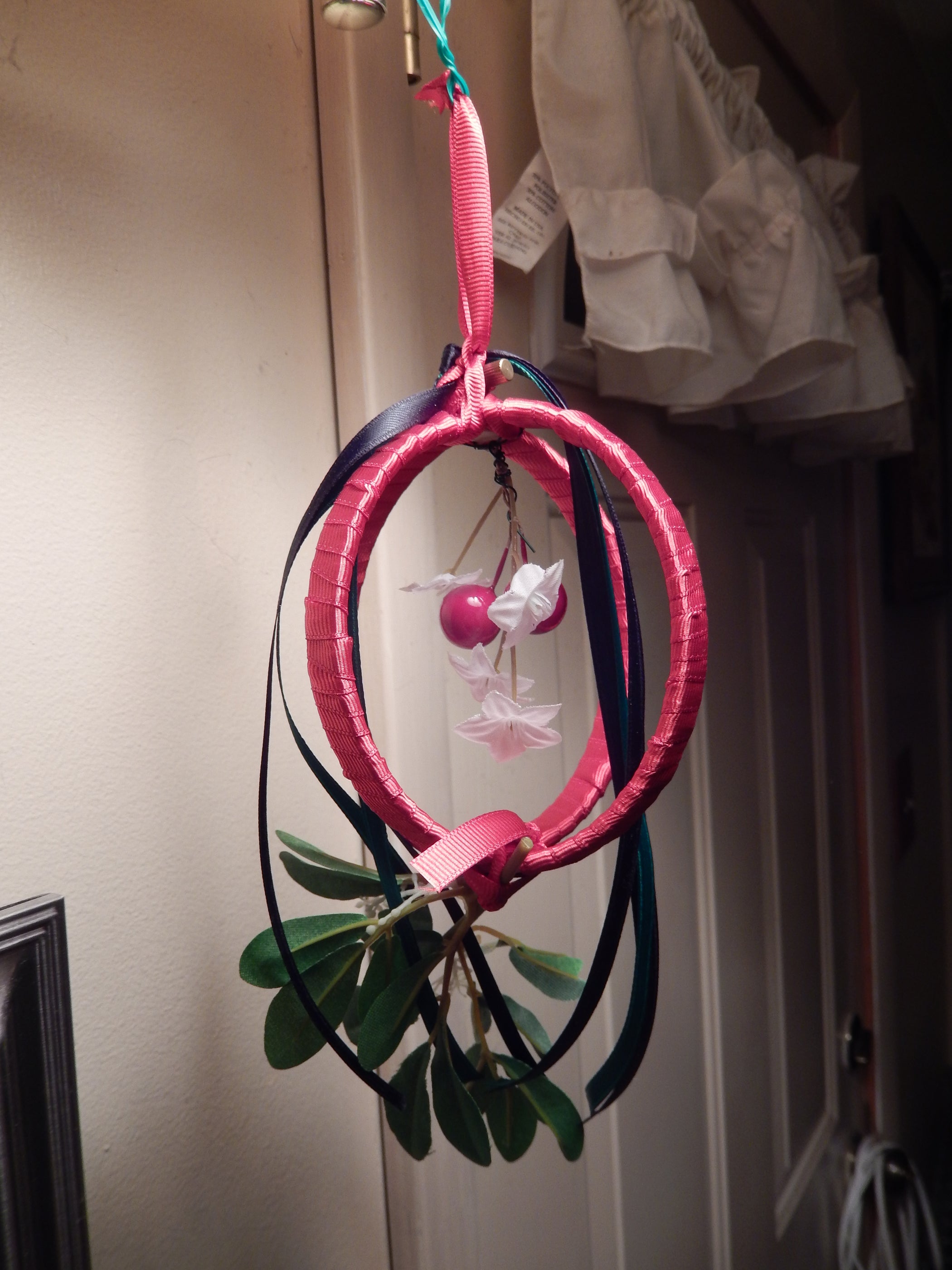 Victorian Kissing Ball 6 Steps (with Pictures) Instructables