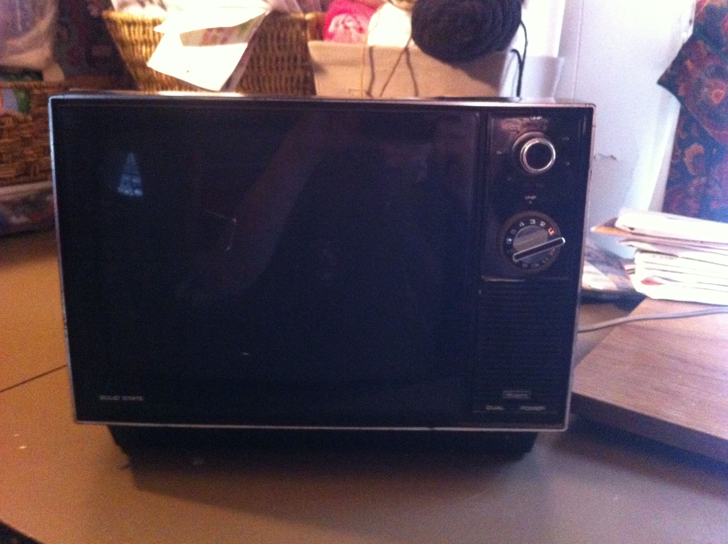 Old Tv to New Tv 4 Steps Instructables