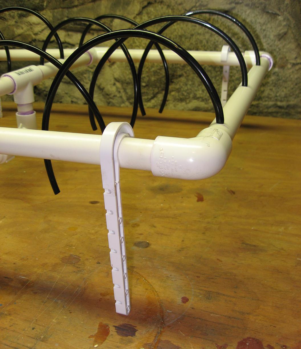 Hydroponic Drip Garden for Vegetables, Herbs or Flowers 16 Steps