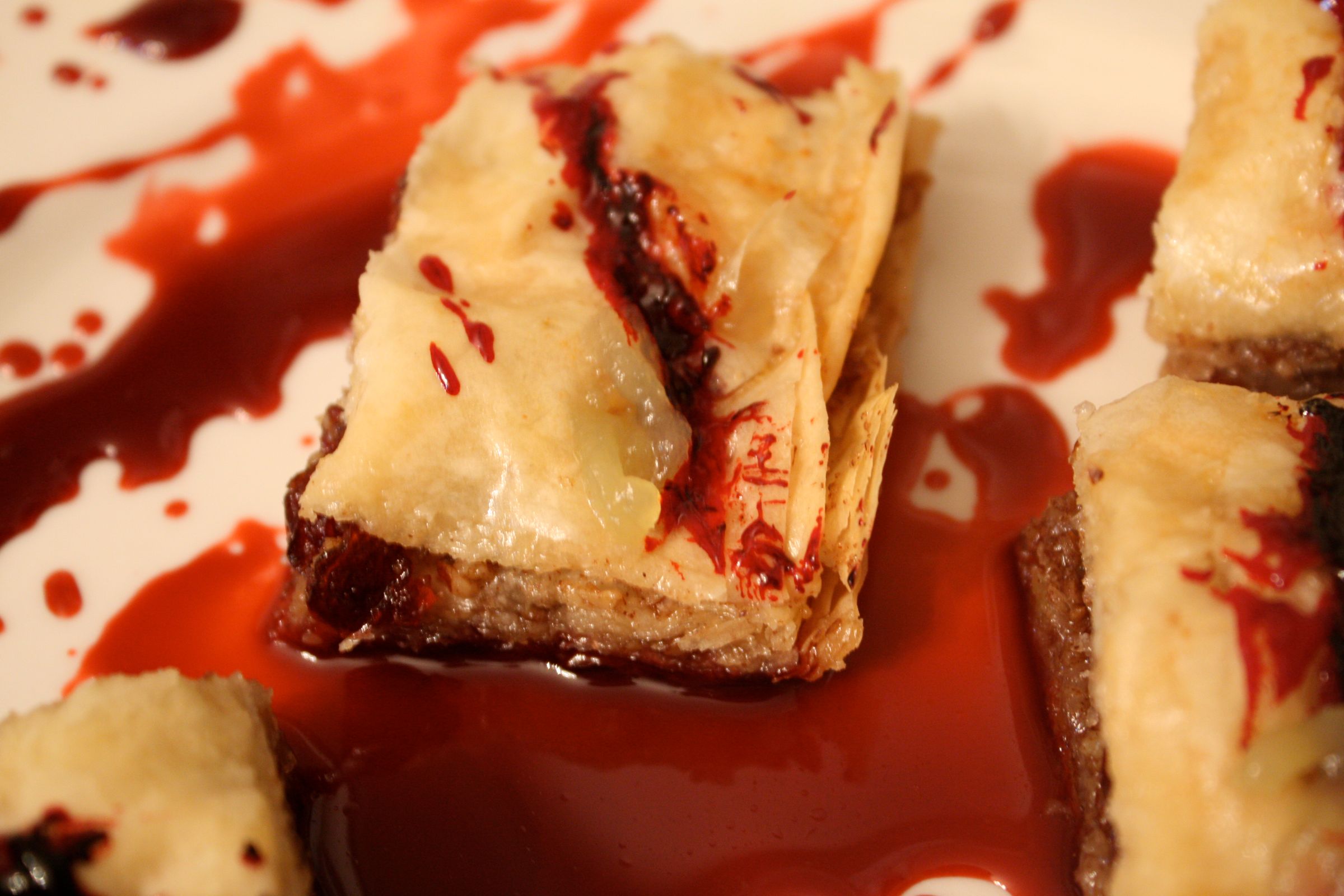 Bloody Cut Dessert