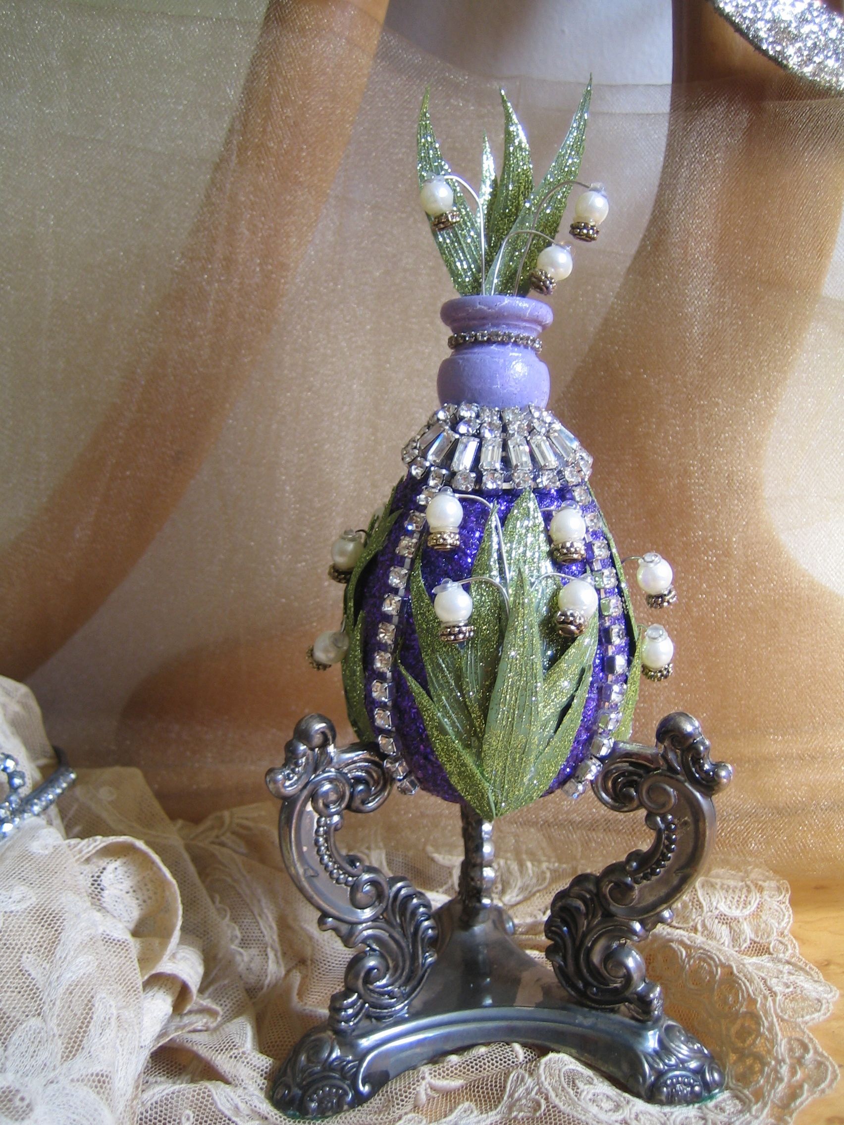 "lilies of the city" faberge egg DIY Project DIY Project Image