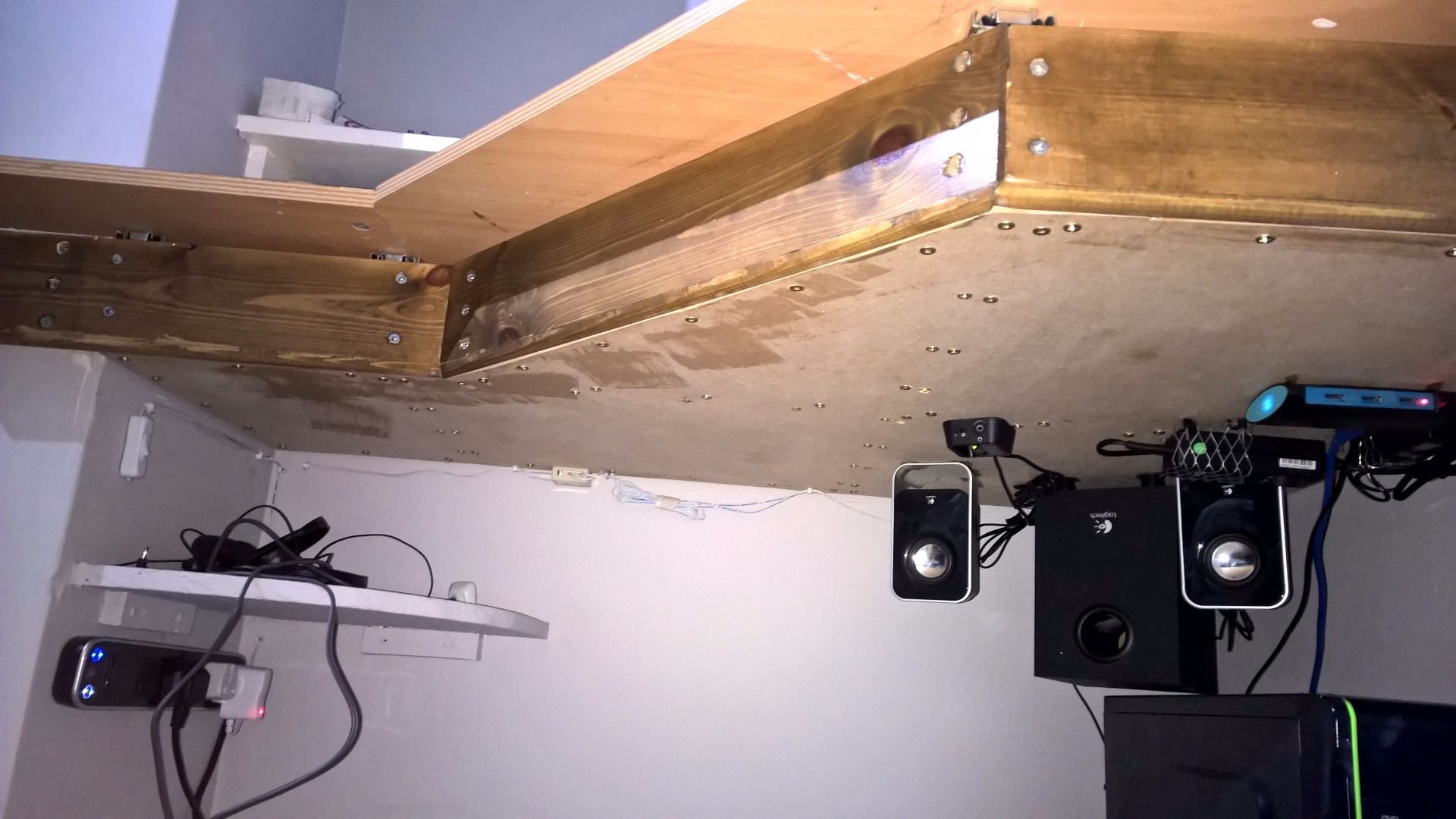 Secret Storage Floating Desk 18 Steps (with Pictures) Instructables