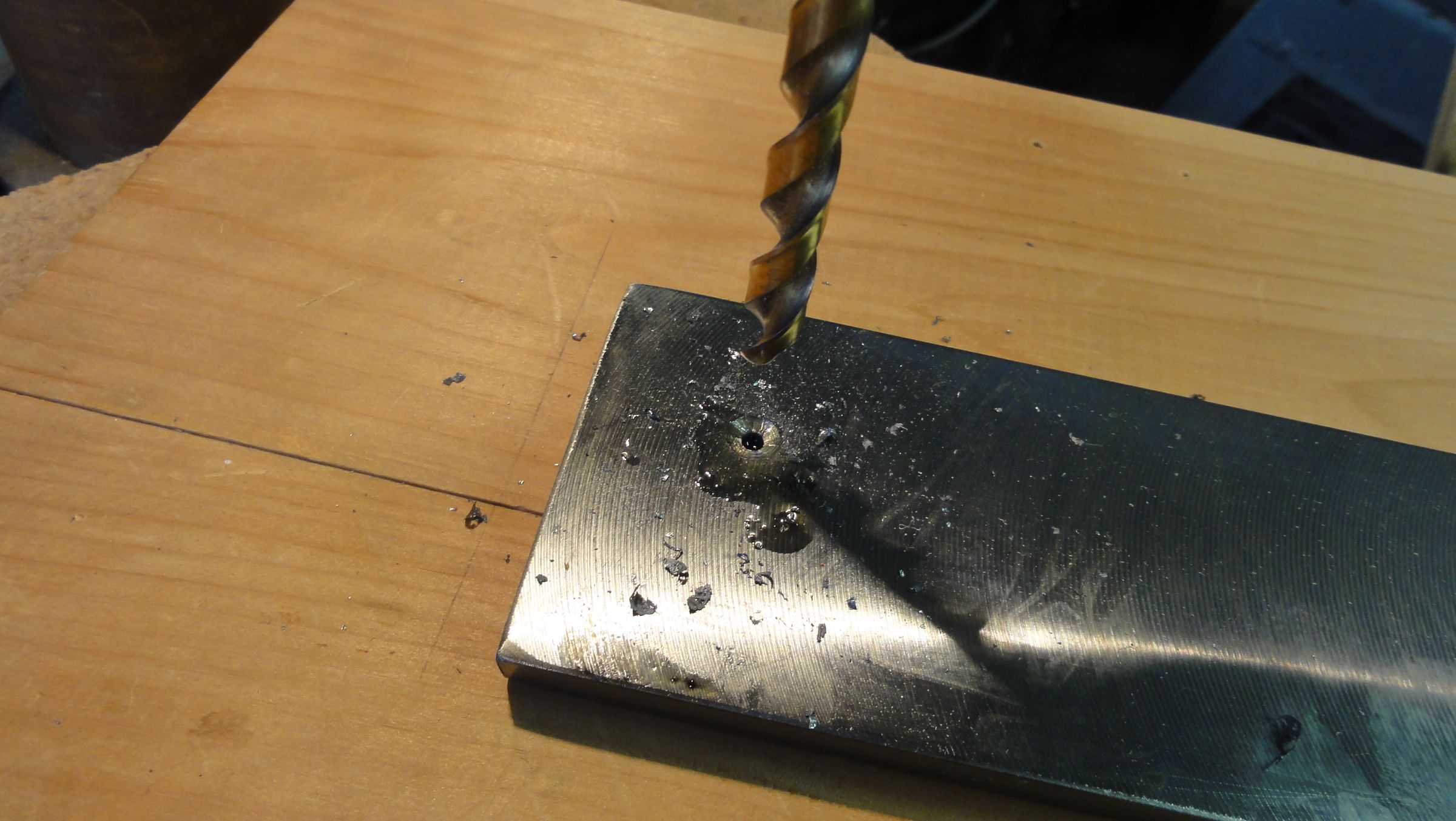 Improved Harbor Freight Metal Bending Brake 4 Steps Instructables