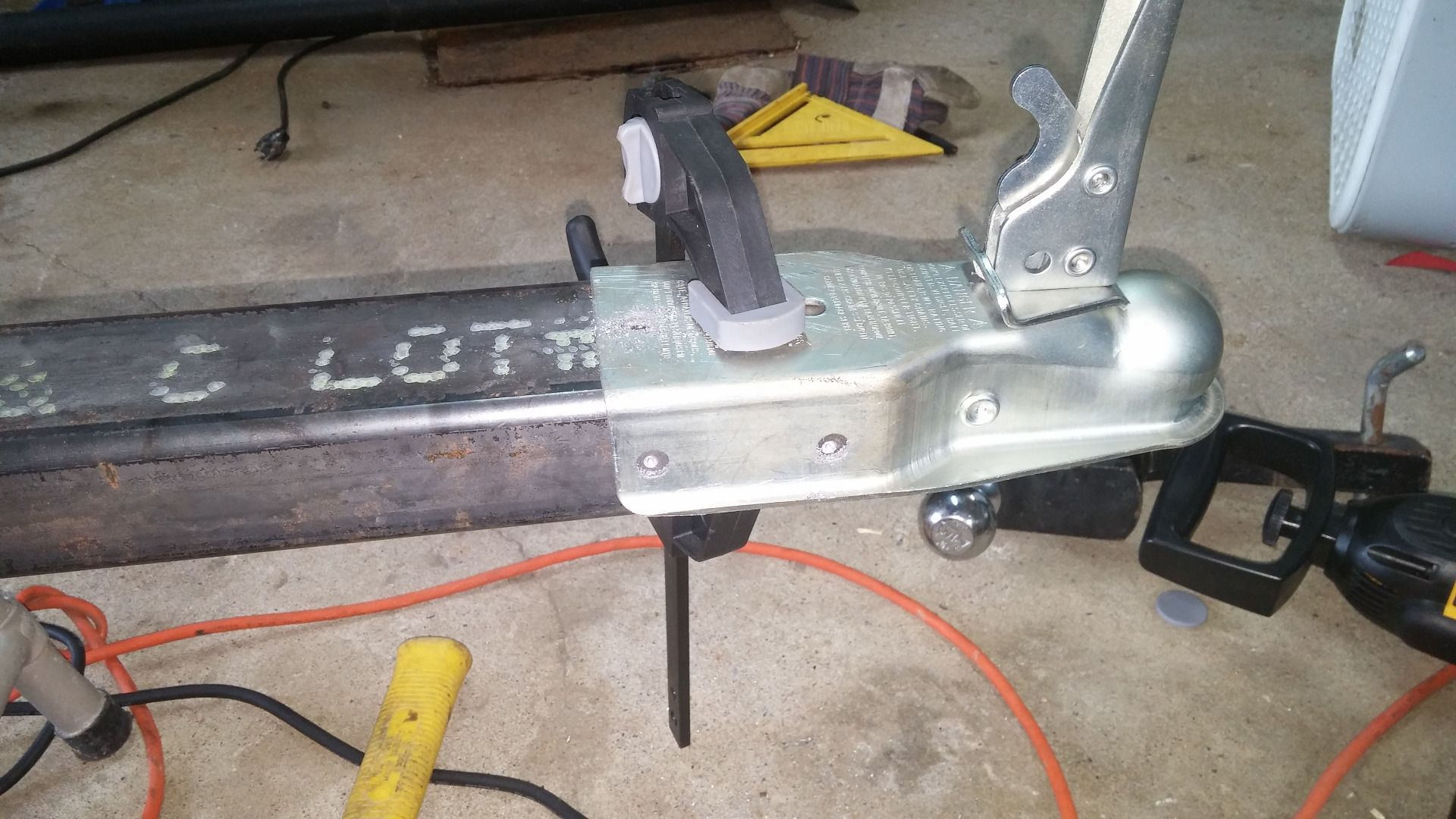 Jon Boat Trailer From a Harbor Freight 40 X 48 Trailer 5 Steps (with